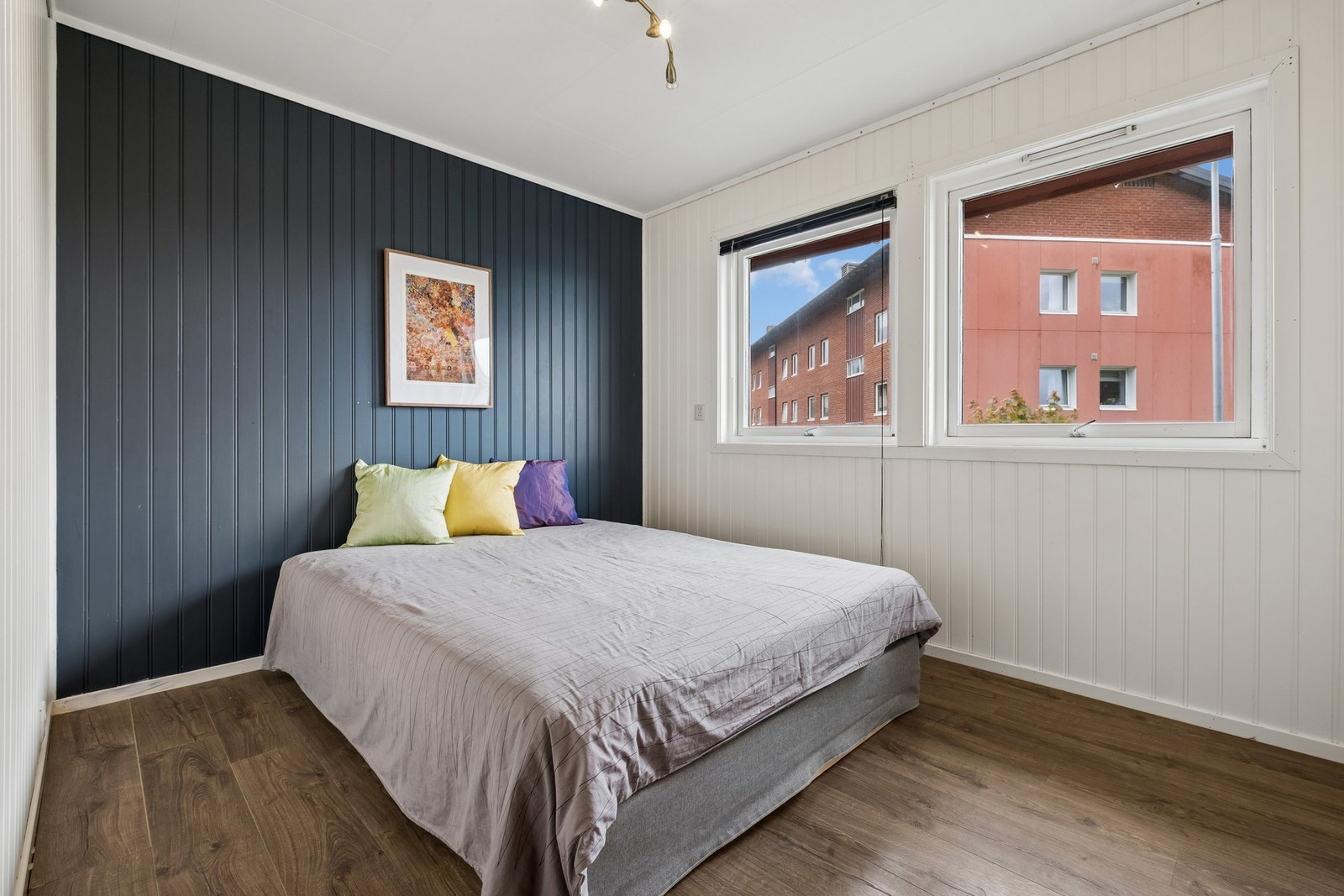 Hovedsoverom med god plass til dobbeltseng. Galleribilde