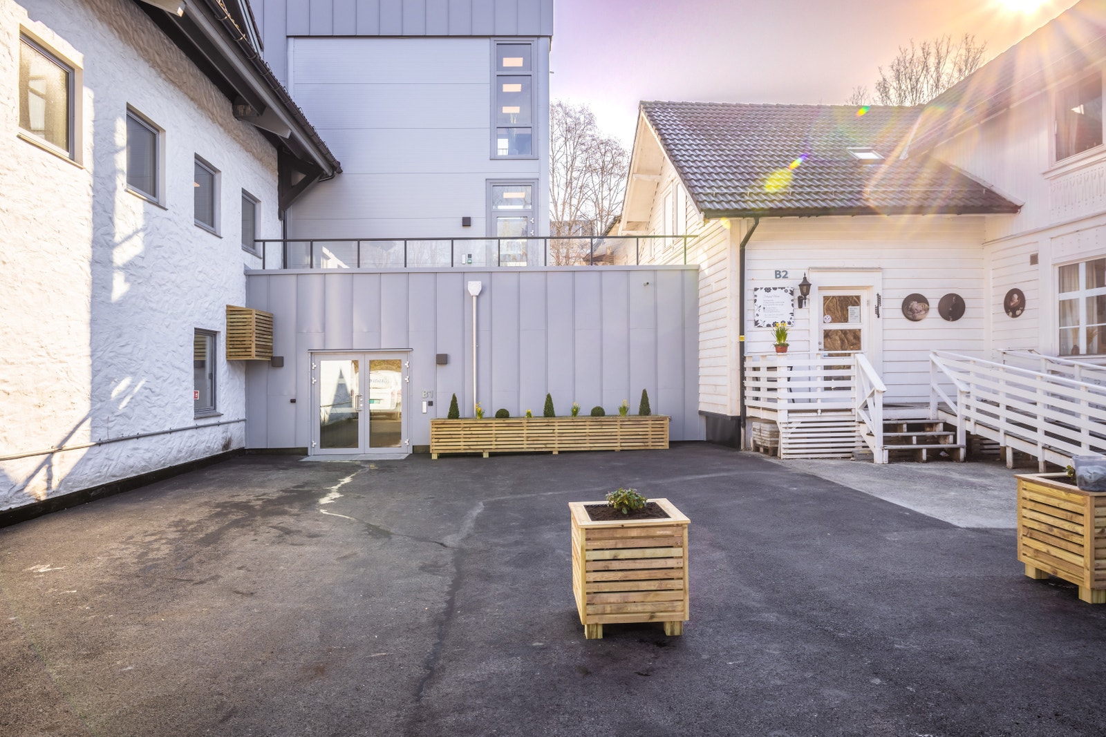 Hovedinngang/Fasade Galleribilde