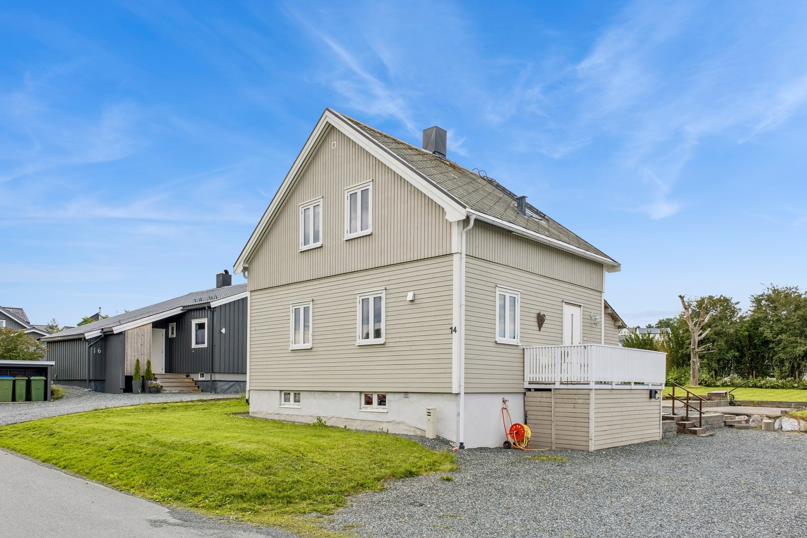 Ute Galleribilde