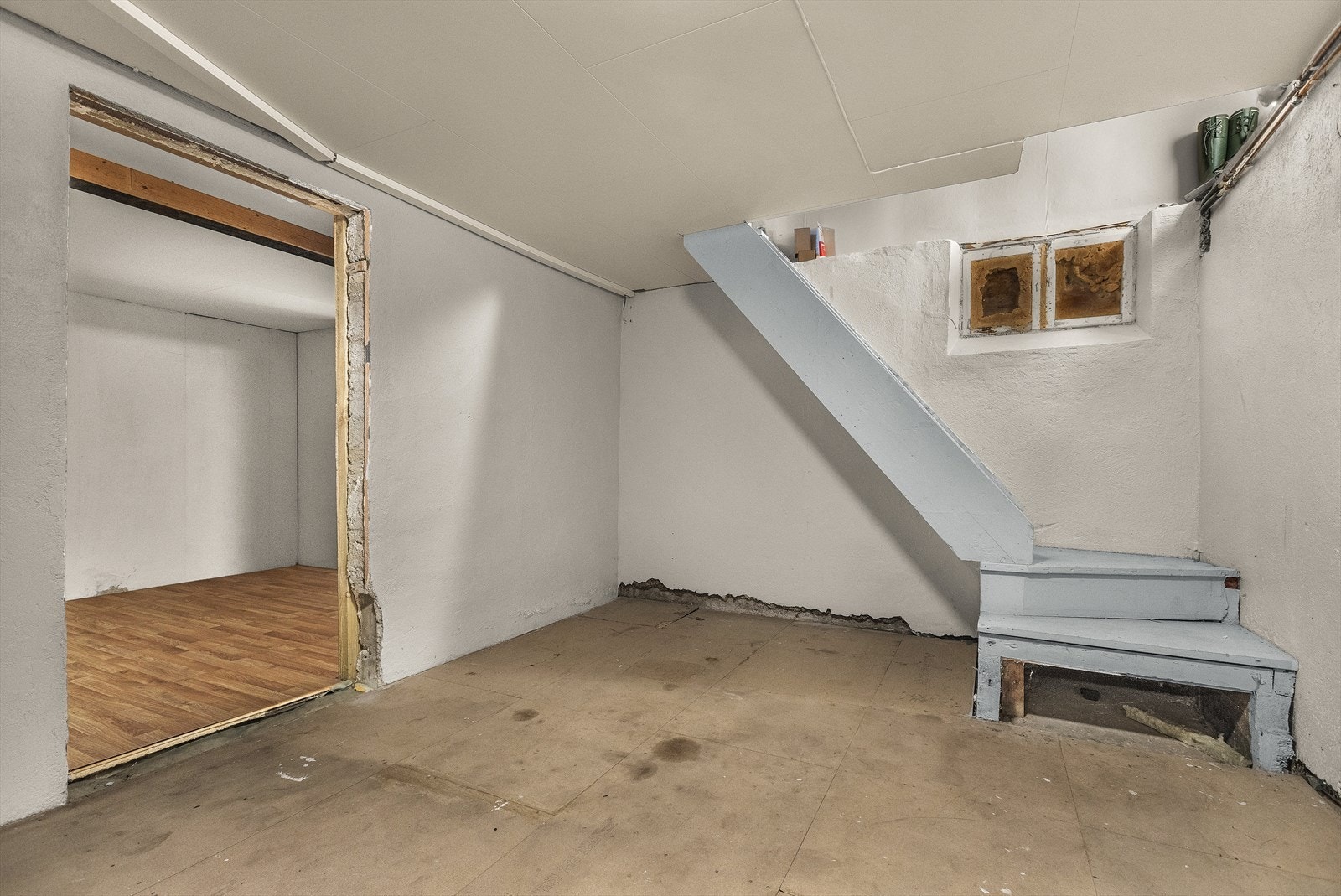 Kjelleren er under oppussing og har stort potensial for lagring og hobbyvirksomhet. Galleribilde