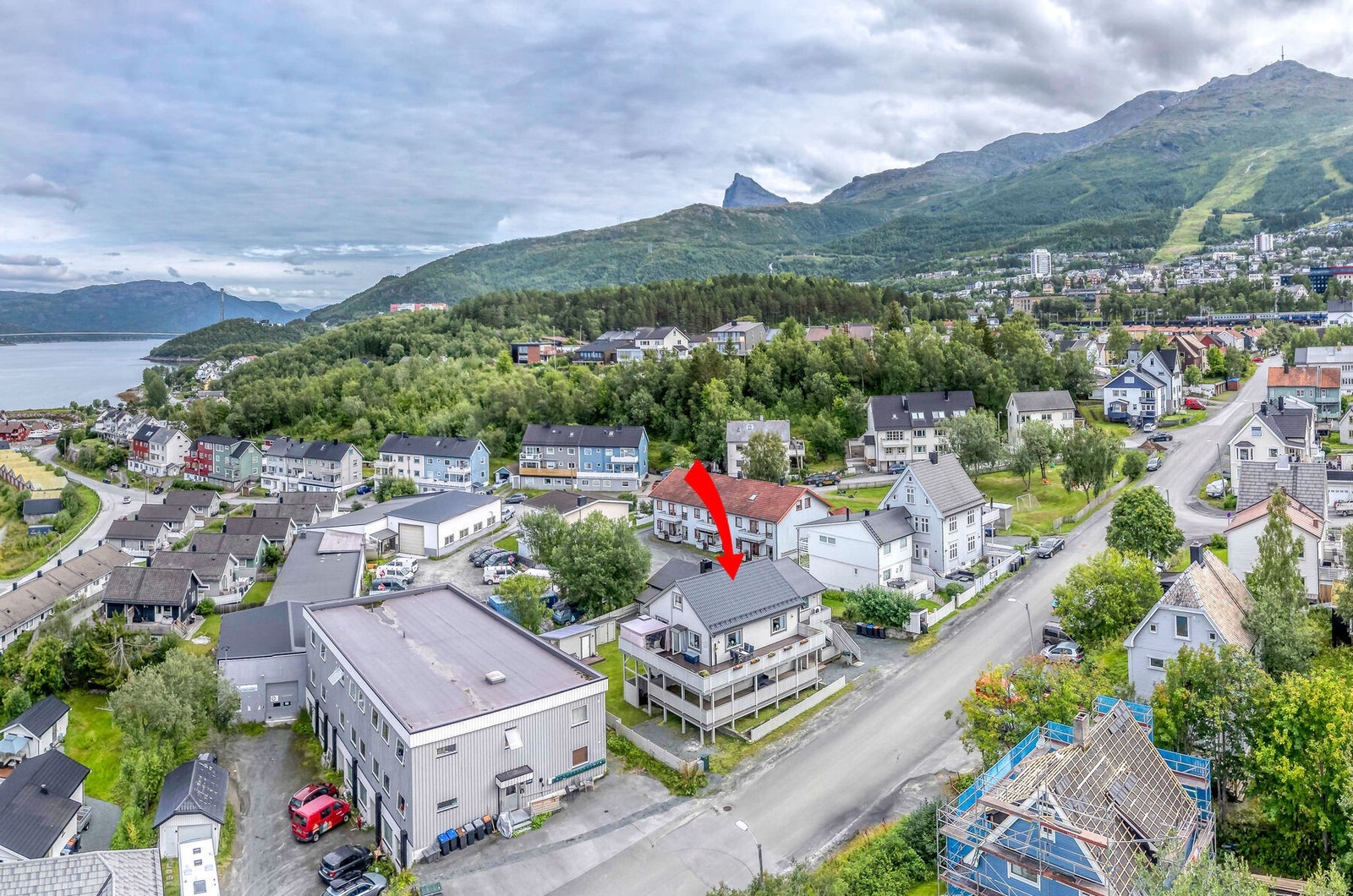 Nærområdet byr på flere barnehager, deriblant Rallarn barnehage (8 min gange). Galleribilde
