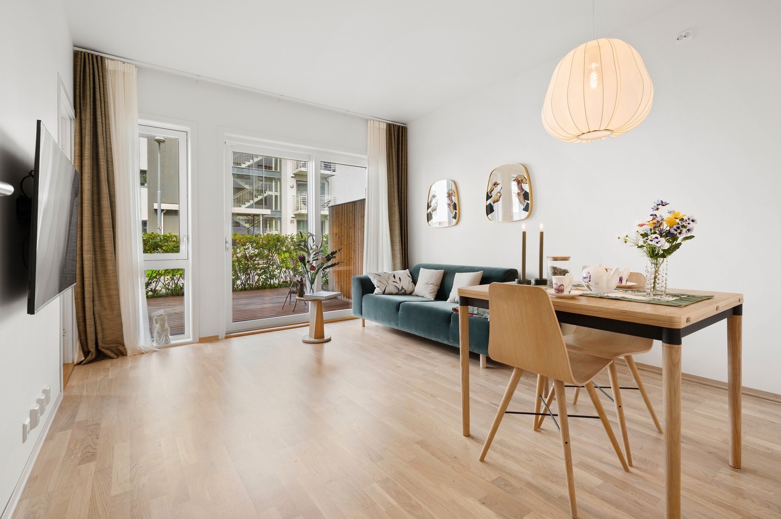 Velkommen til Julianus Holms veg 28 - en nyere 2-roms selveierleilighet med moderne fasiliteter, god planløsning og sentral beliggenhet på Lade! Galleribilde