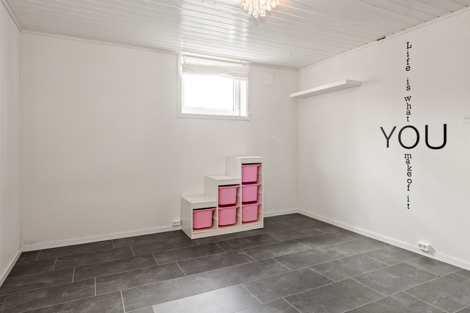 Rom, ikke godkjent til varig opphold. Galleribilde