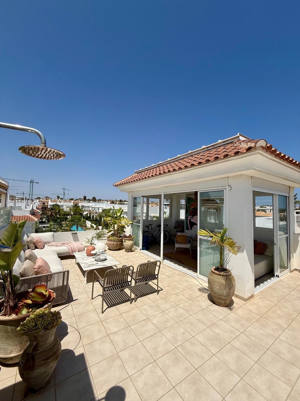 Takterrassen med utestue/soverom Galleribilde