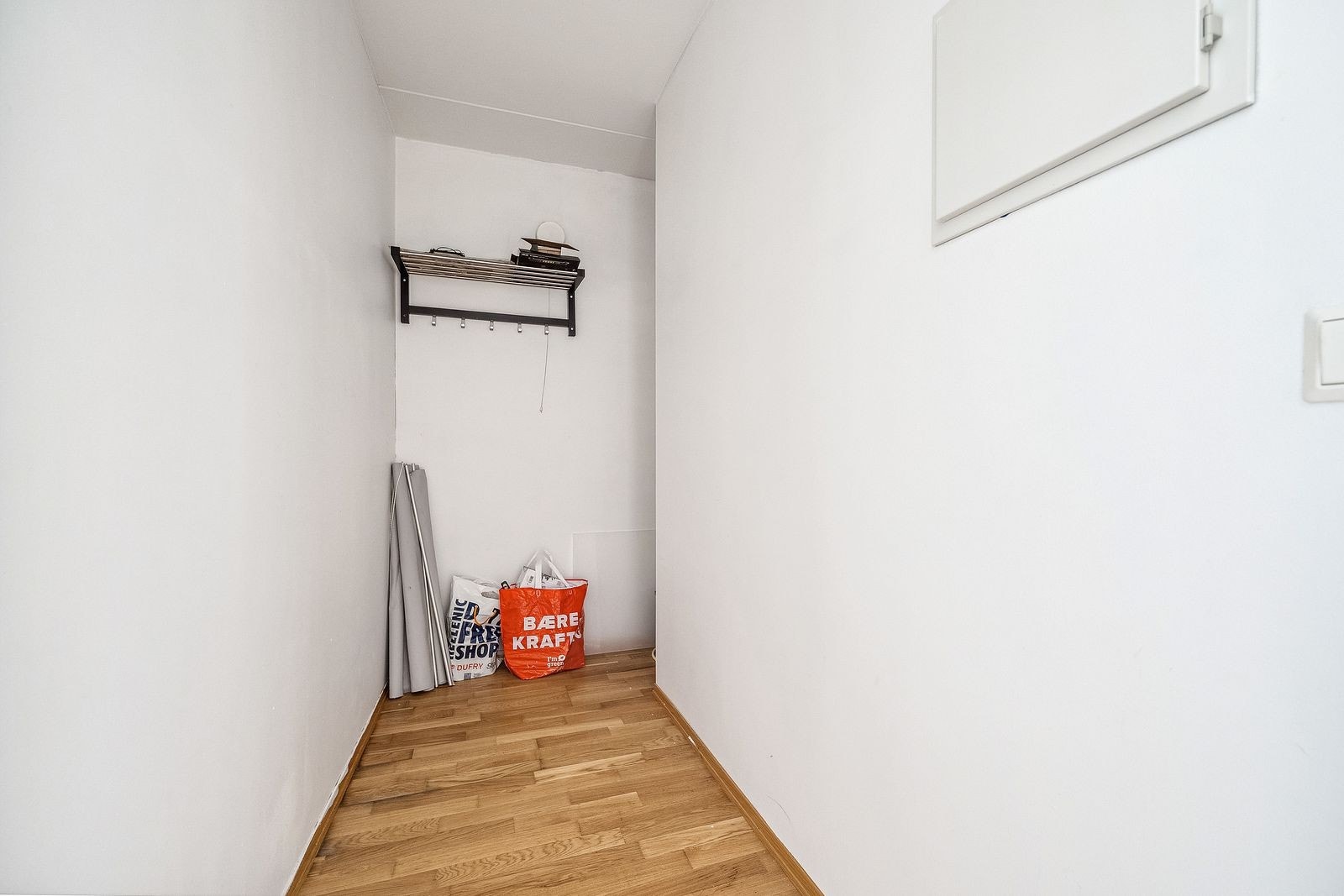 Leiligheten har en romslig innvendig bod med god plass til lagring. Galleribilde
