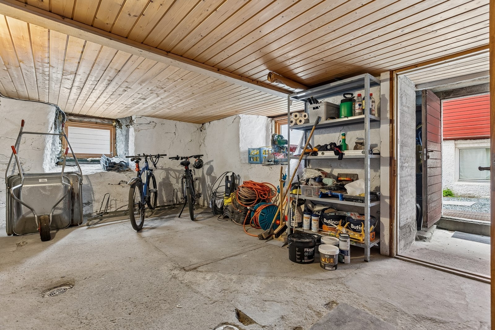 Borettslaget har en felles bod hvor man kan parkere sykler. Galleribilde