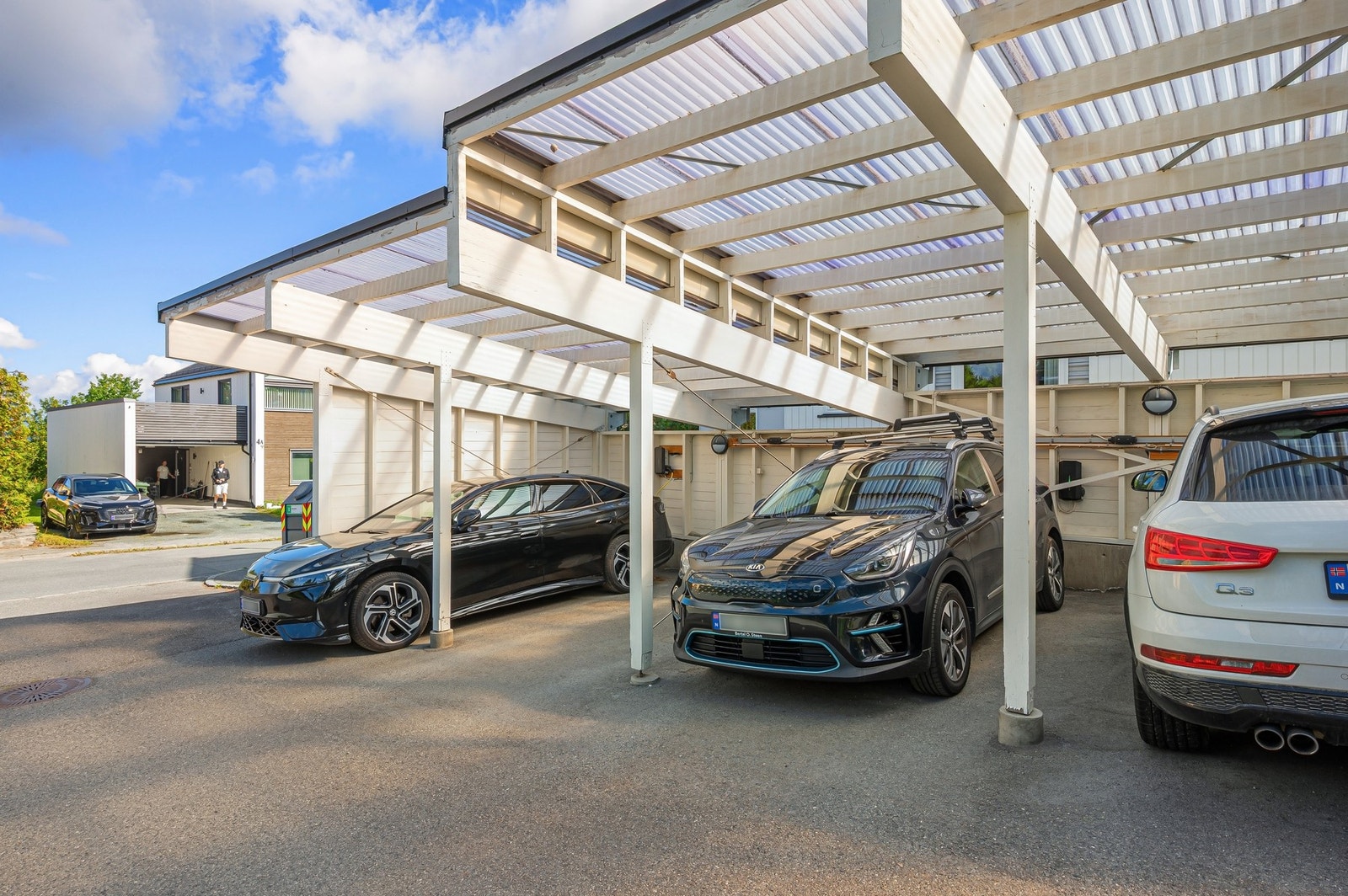 Parkering/Carport. Galleribilde