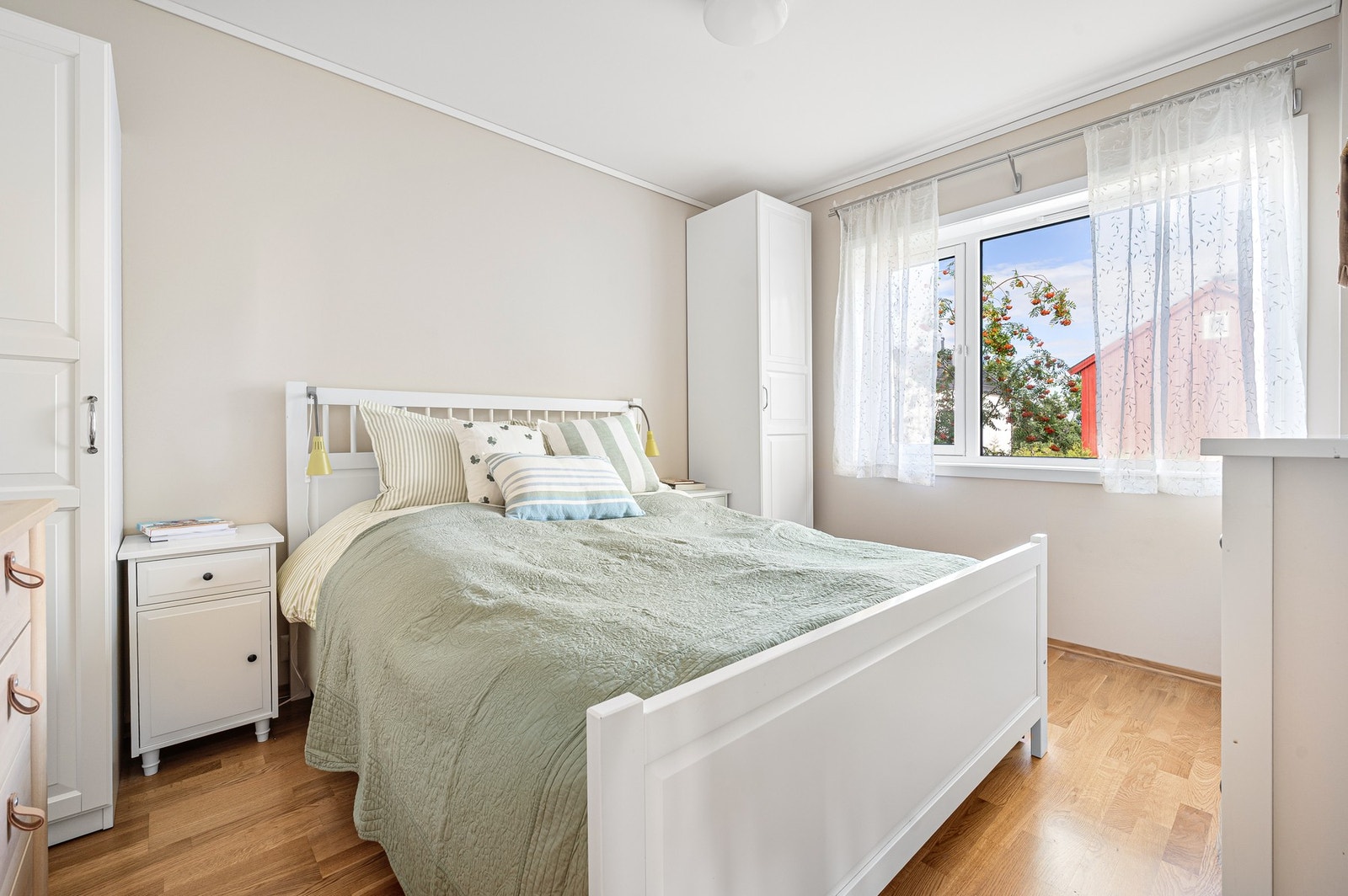 Hovedsoverommet har inngang fra stuen og er på 10 m². Galleribilde