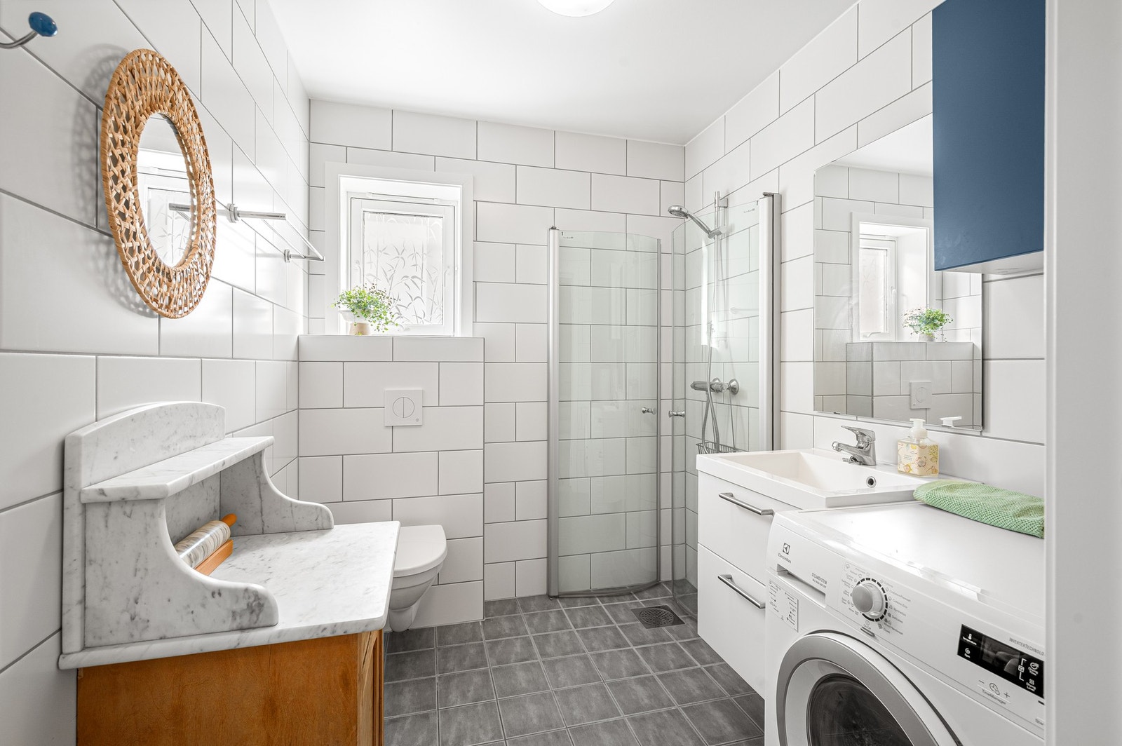 Badet i sokkelen har også varmekabler i gulv og har fått tilstandsgrad 1 av takstmann. Galleribilde