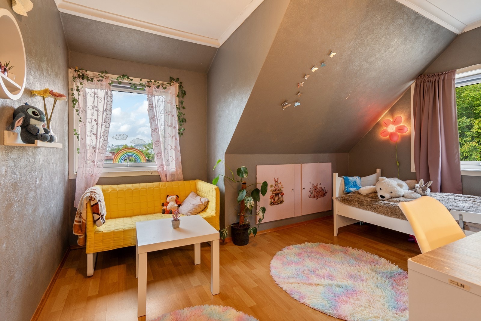Soverom nummer 2 i loftsetasjen. Galleribilde