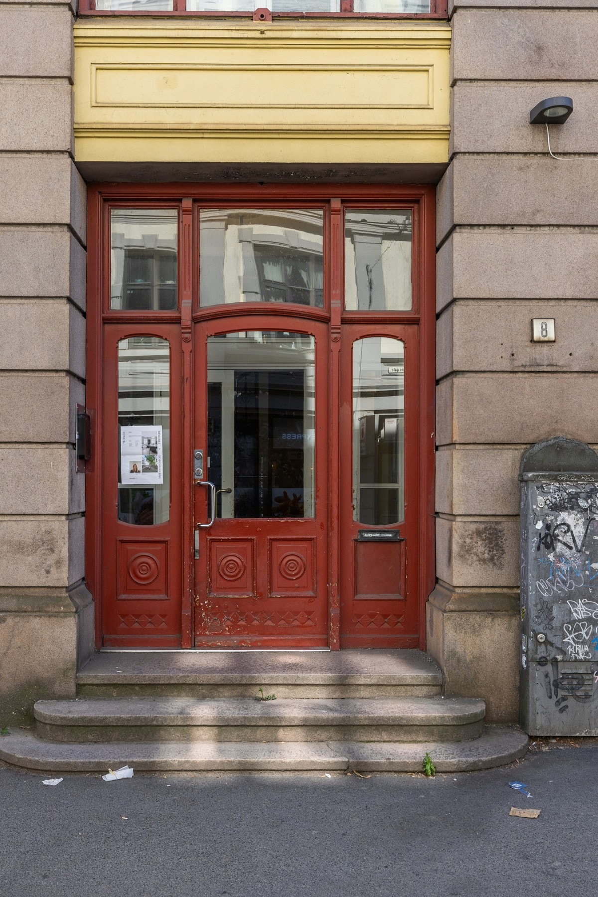 Hovedentré. Galleribilde