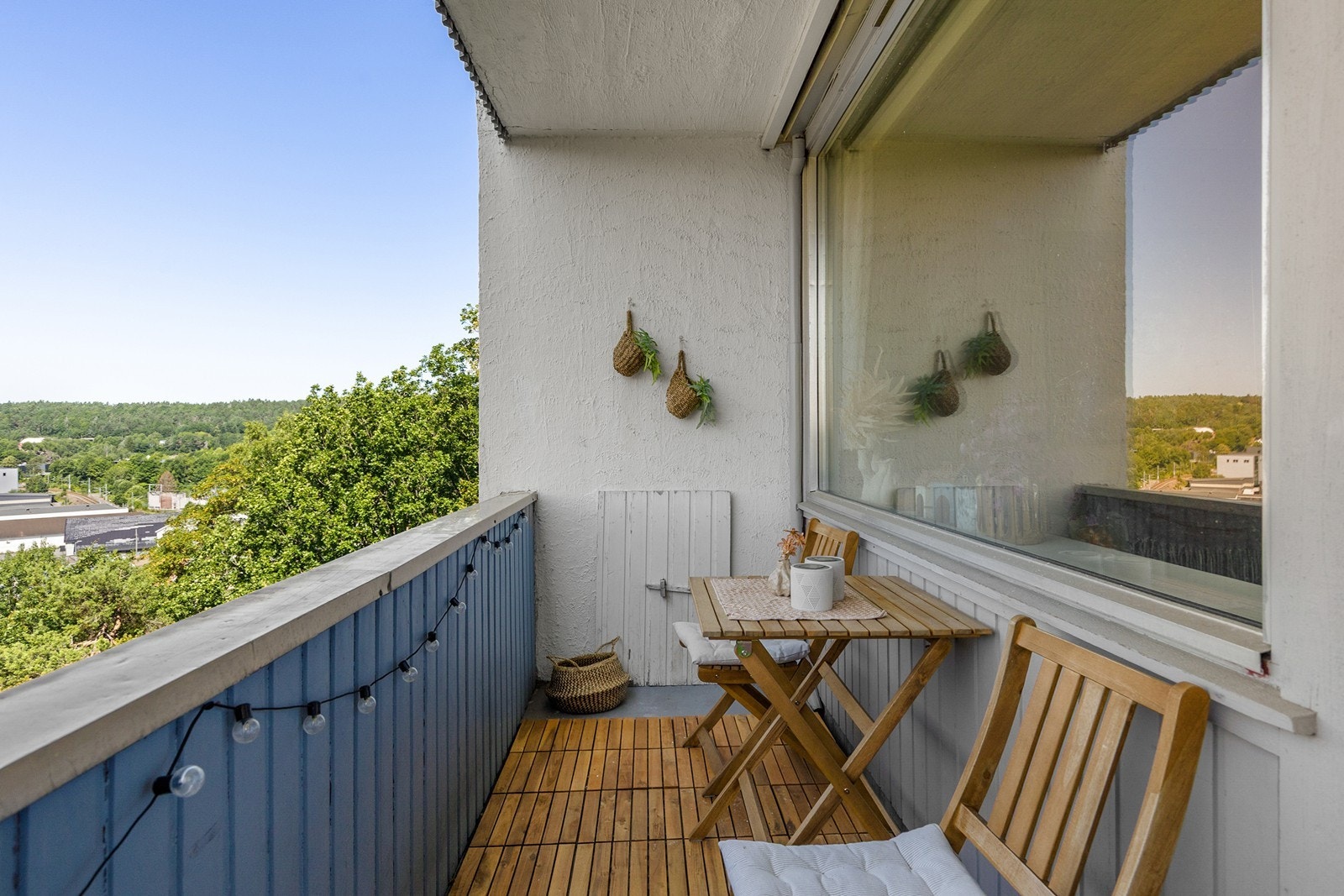 Fin plass til sittegruppe på balkongen Galleribilde