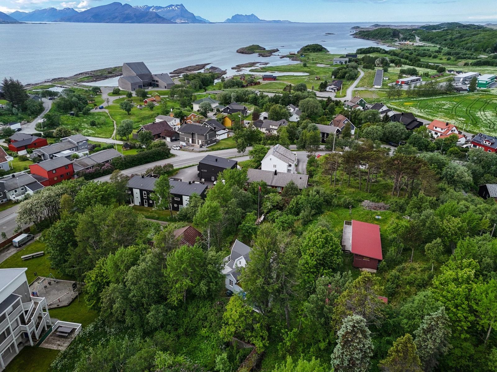 Kort vei til Bodøsjøen friluftsområde med Jektefartsmuseet og fine turmuligheter. Galleribilde