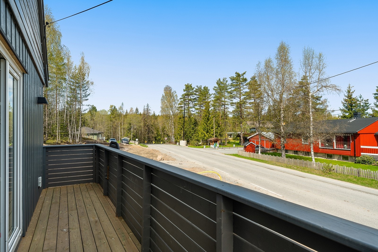 Utgang fra stue til balkong på ca. 9 kvm Galleribilde