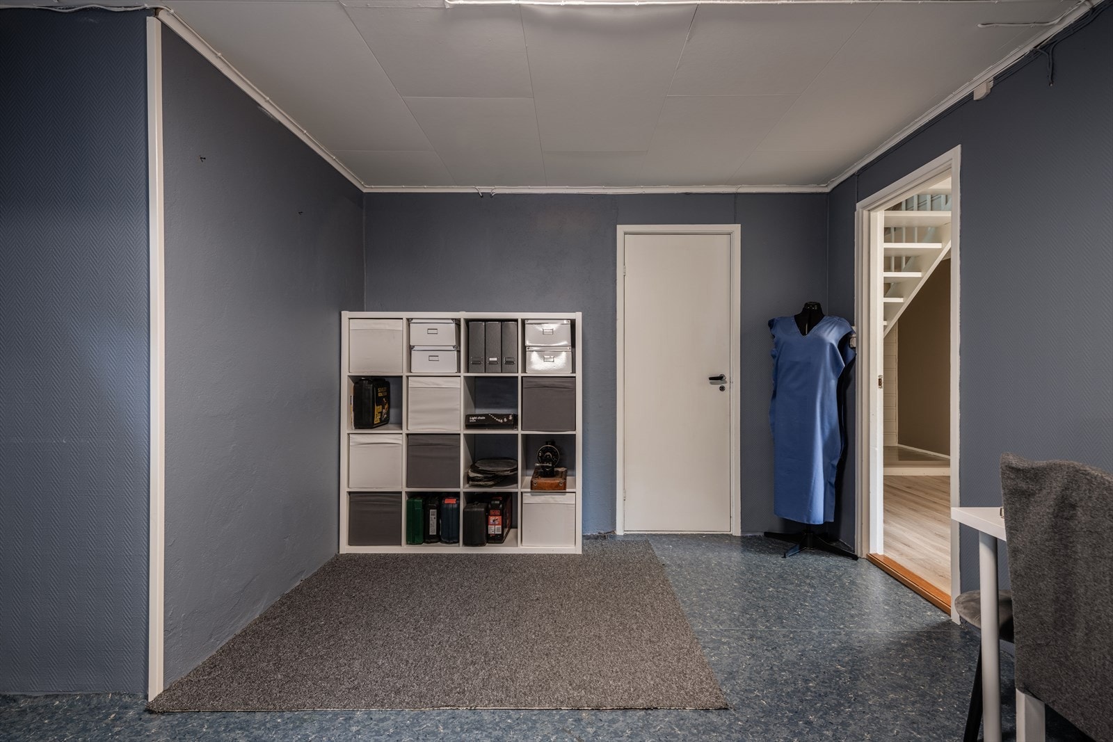 Fra vaskerommet er det dør videre til bod og gang. Galleribilde