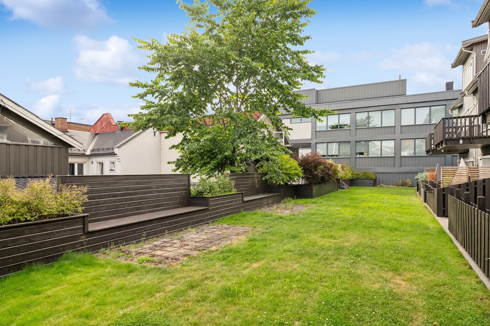 Flott rolig bakhage! Galleribilde