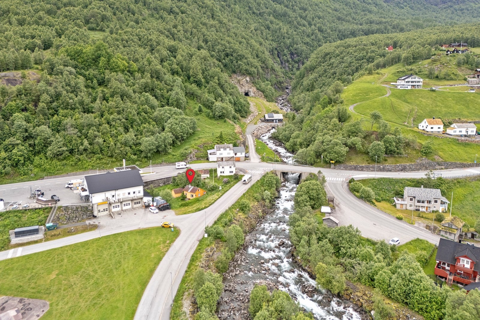 Velkommen til Seimsvegen 4. Foto: FotoYoon Galleribilde
