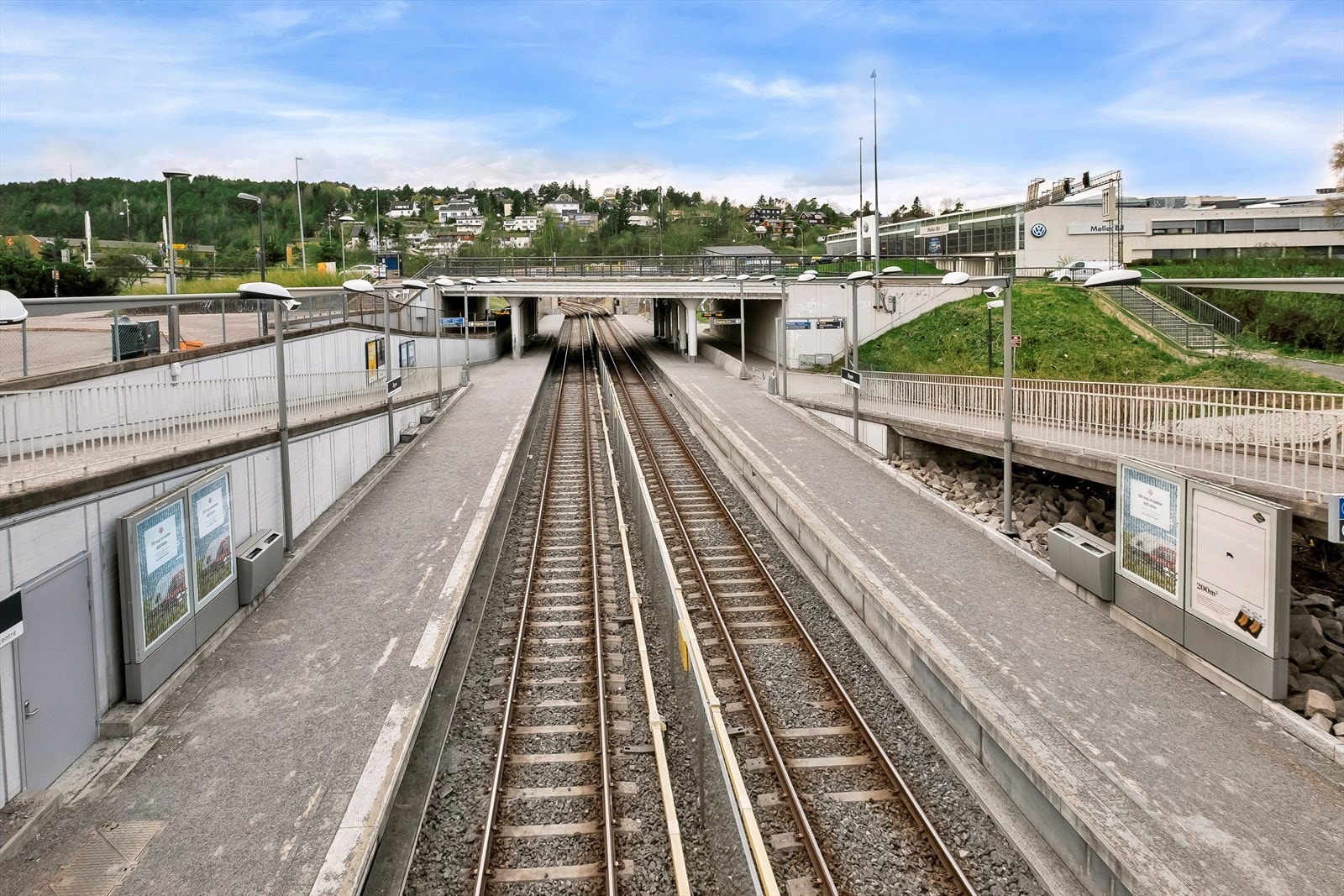 Fra Ryen stasjon, kun 7 minutter unna, tar T-banen deg til sentrum på om lag 12 minutter. Galleribilde