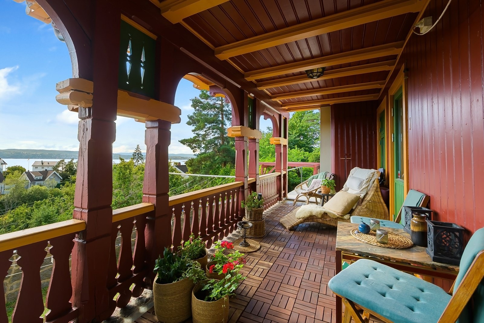 Terrasse tilknyttet utleiedel i underetasje Galleribilde