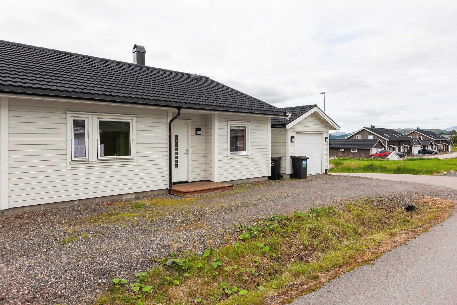 Boligen ligger i et velholdt nabolag med kort vei til turområder Galleribilde