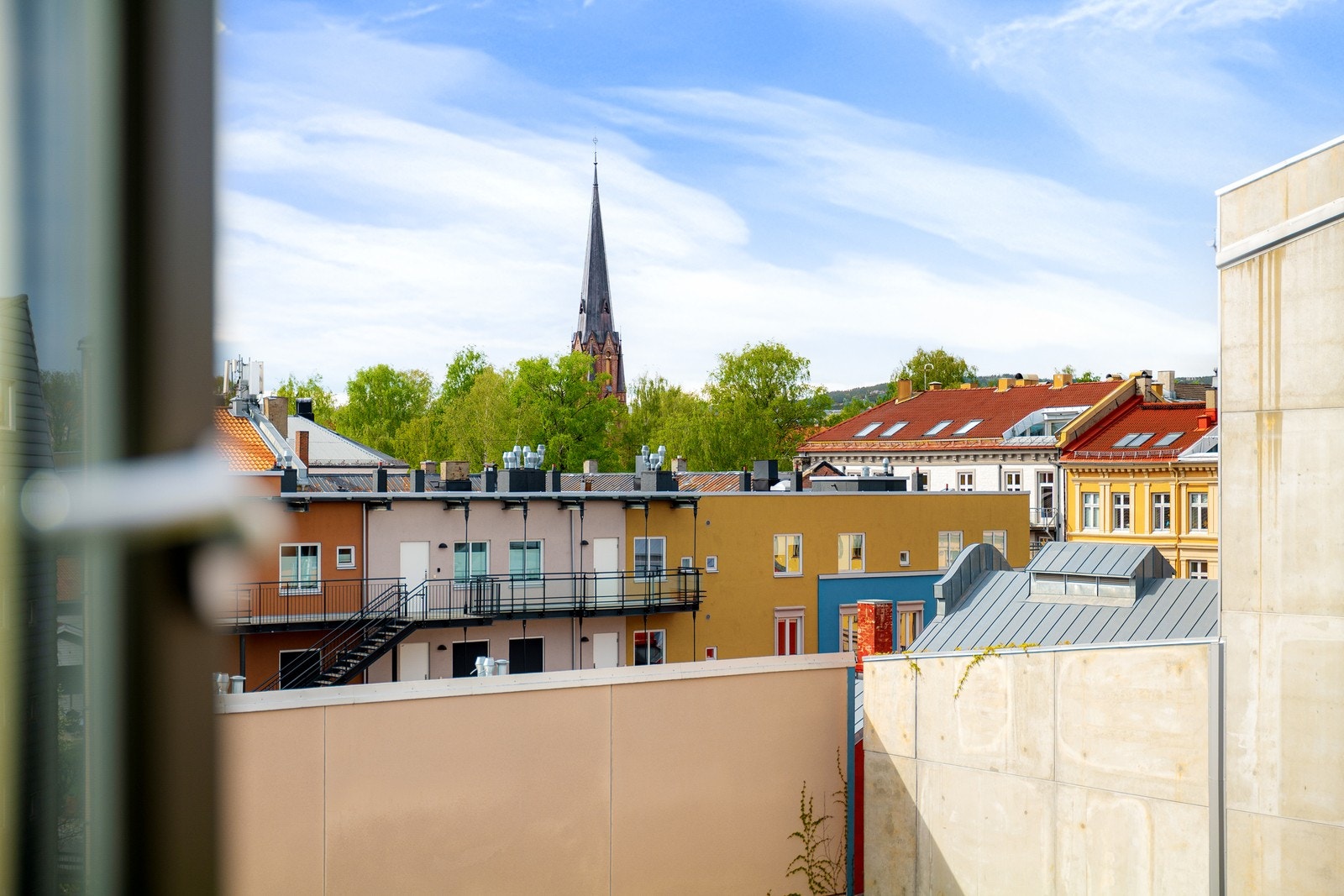 Her ligger du høyt, fritt over byens tak - uten innsyn. Galleribilde