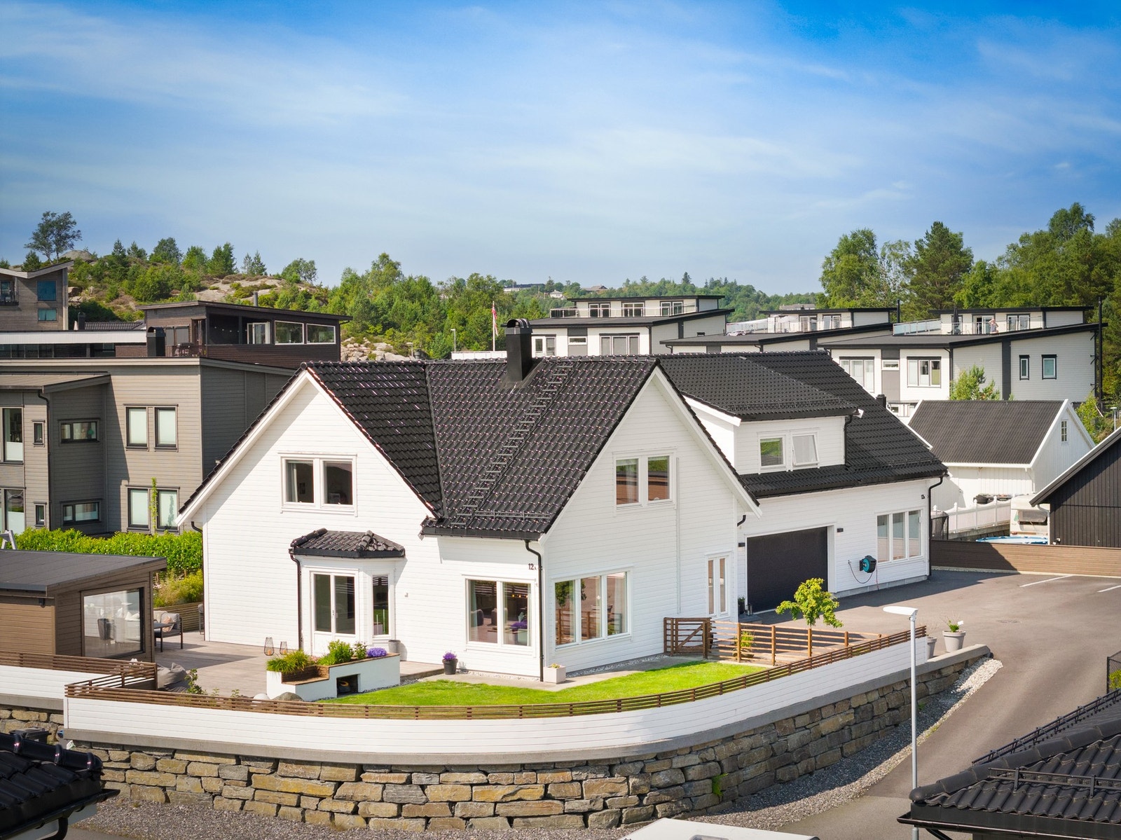 Boligen går over to plan og har en gjennomgående høy standard Galleribilde