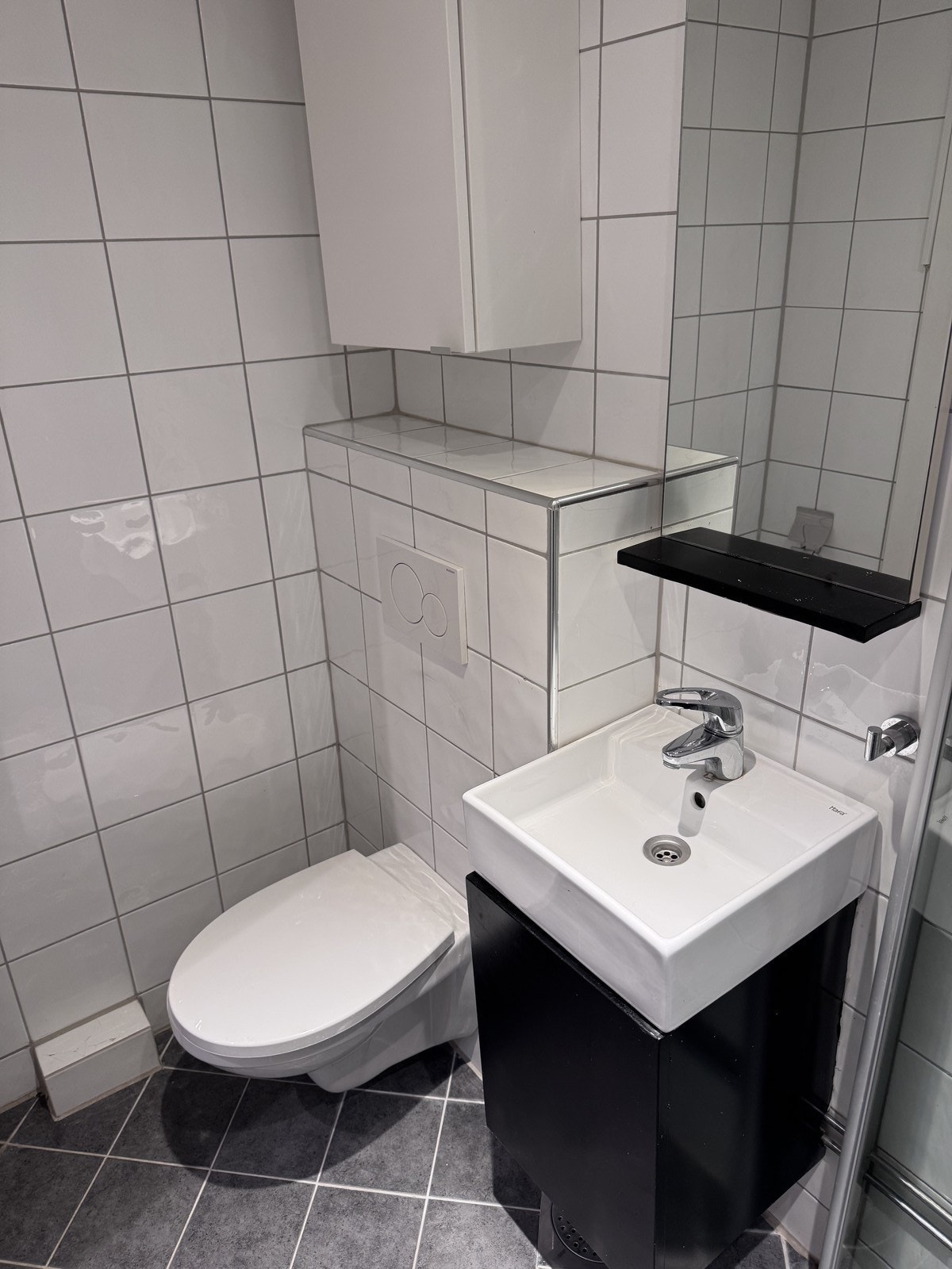 Pent baderom fra 2011 med behagelig gulvvarme Galleribilde