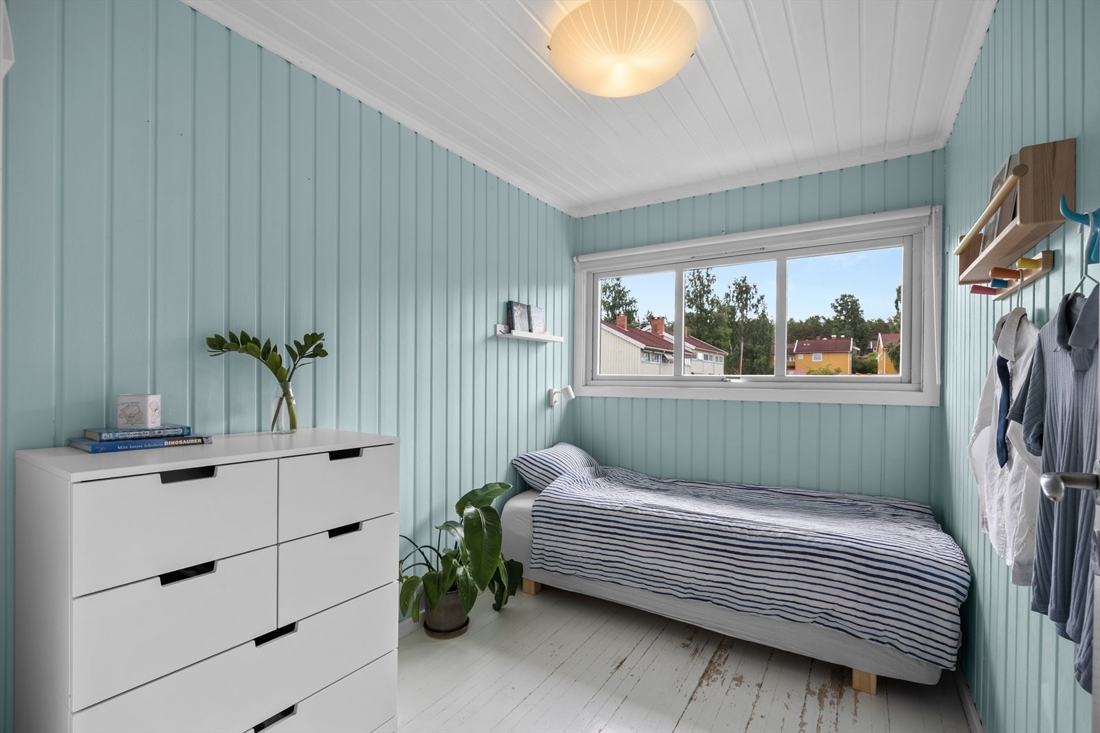 Boligens andre soverom, ideelt som barnerom eller kontor. Galleribilde