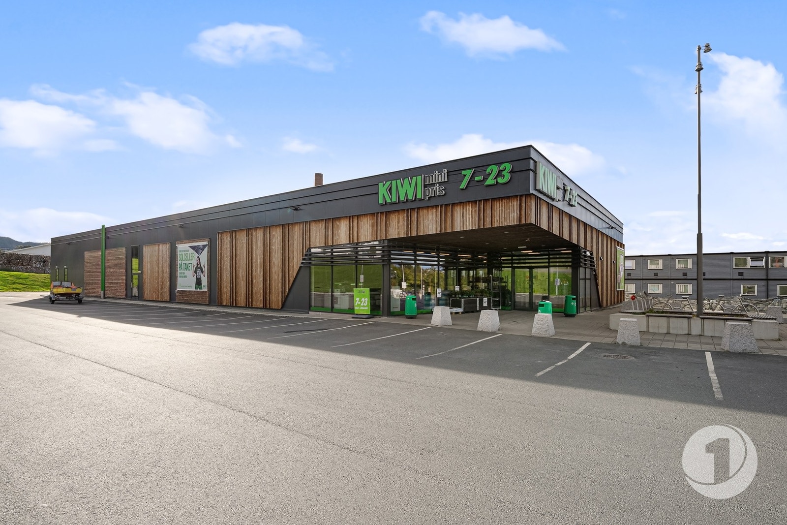 Nærbutikken Kiwi Humlehaugen finner man bare 350 meter unna leiligheten. Galleribilde