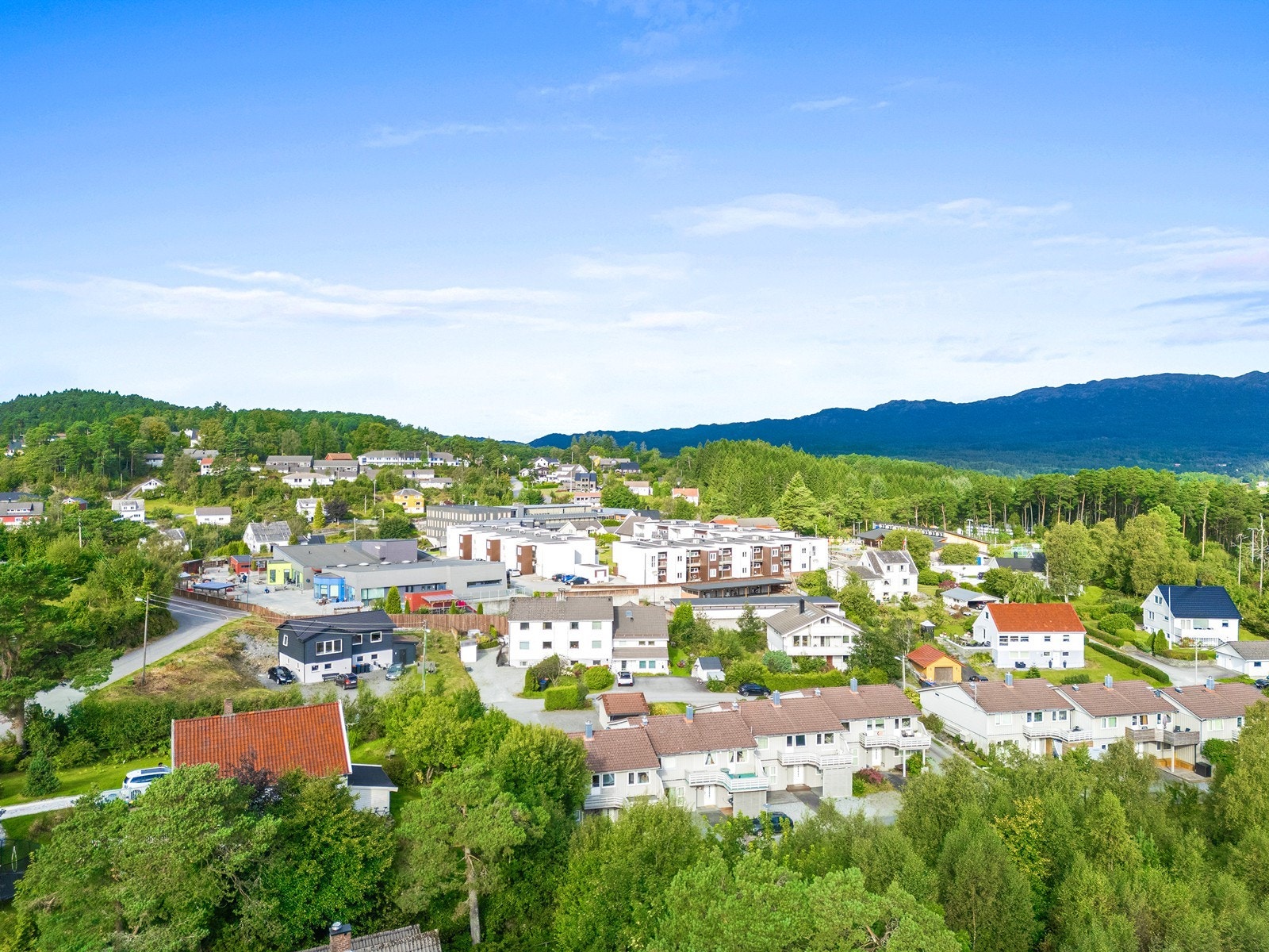 Bilde før tak skifte Galleribilde