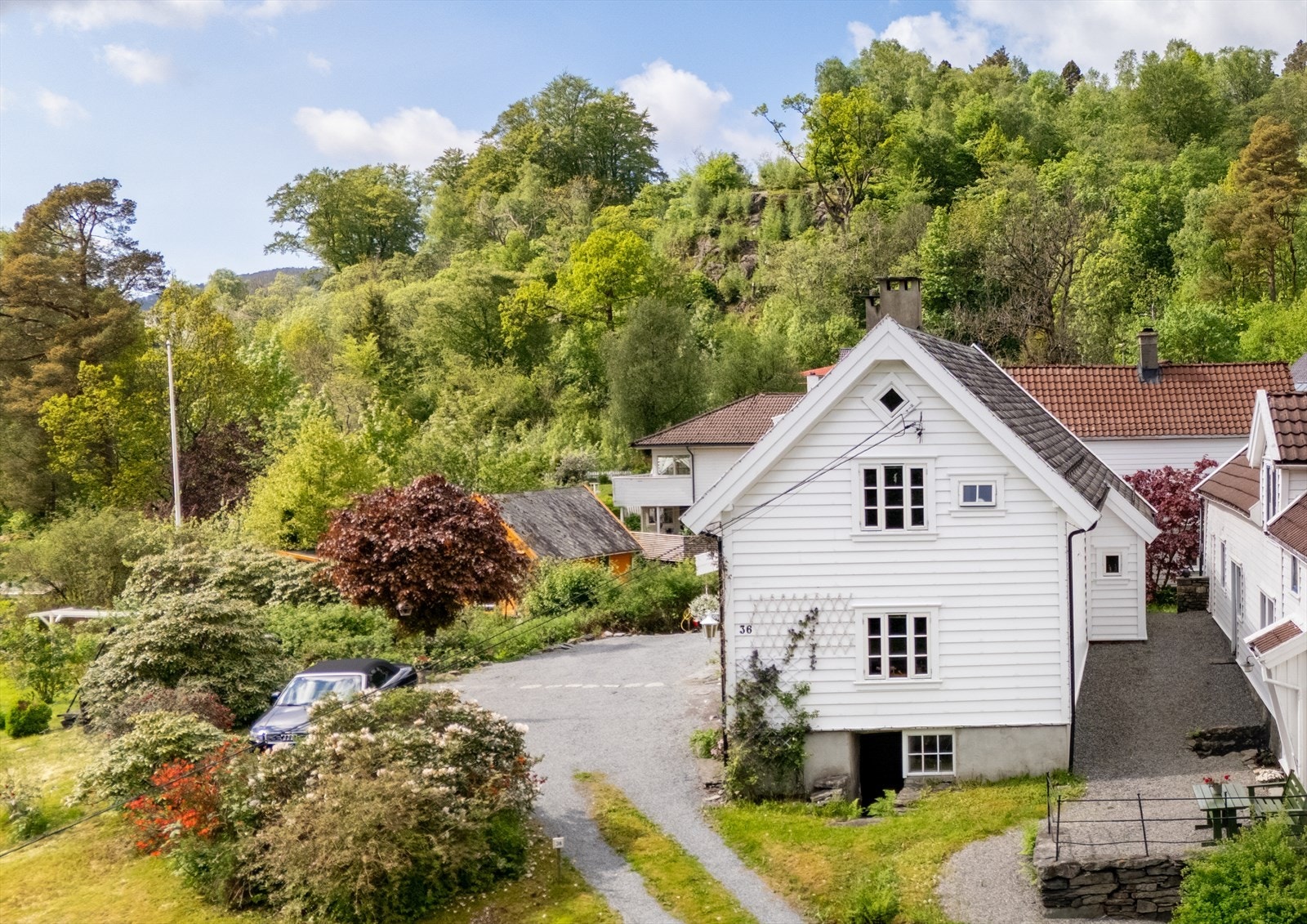 Idyllisk eiendom like ved Nesttun Galleribilde