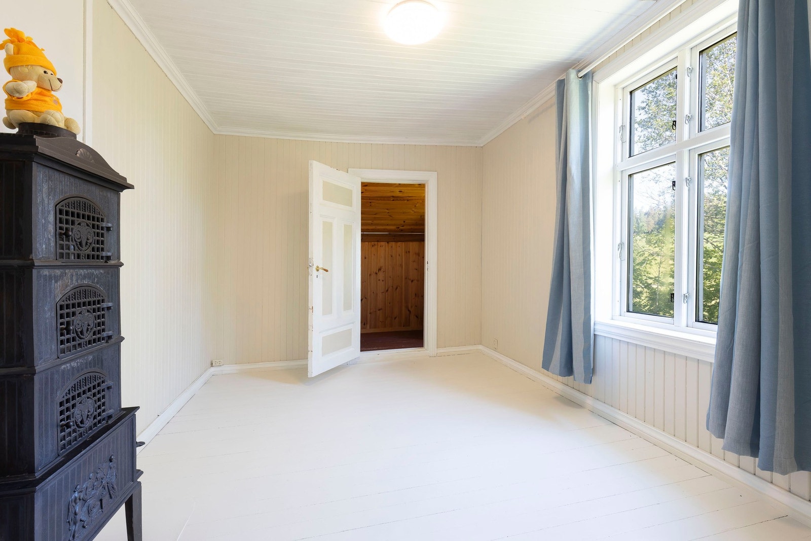 Soverom 3 m/ innvendig bod Galleribilde