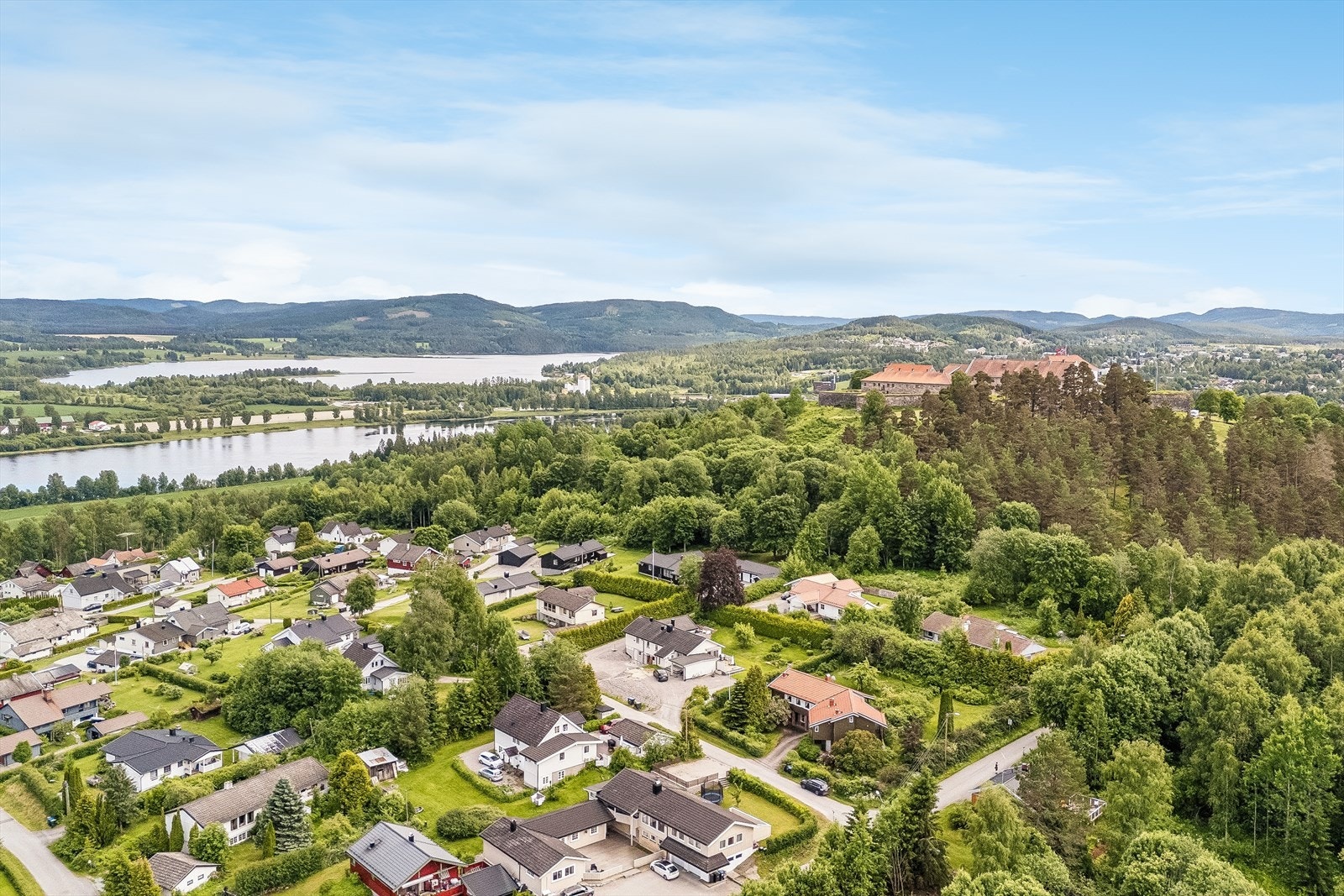 Nærhet til både sentrum, Kongsvinger festning og Glomma. Galleribilde