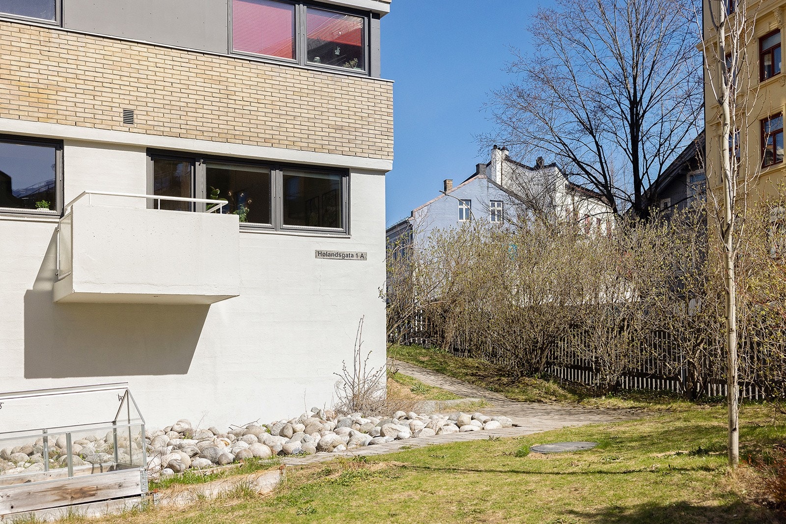 Balkongen ligger hlyt og fritt Galleribilde