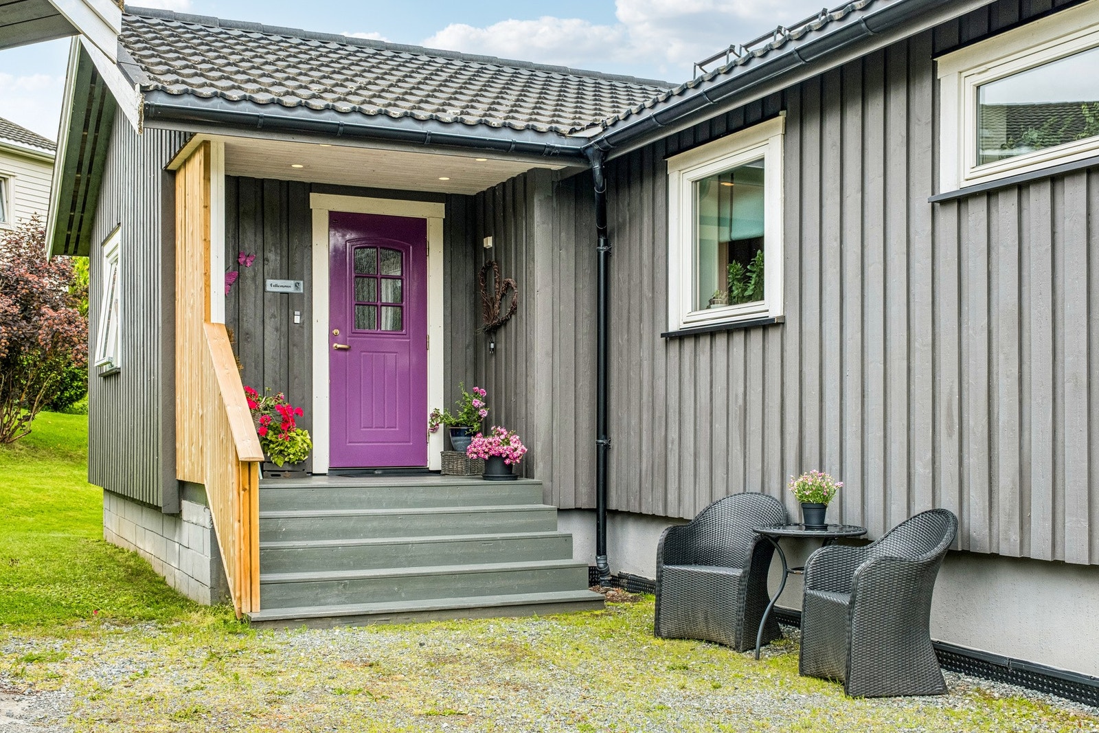 Takoverbygget inngangsparti Galleribilde