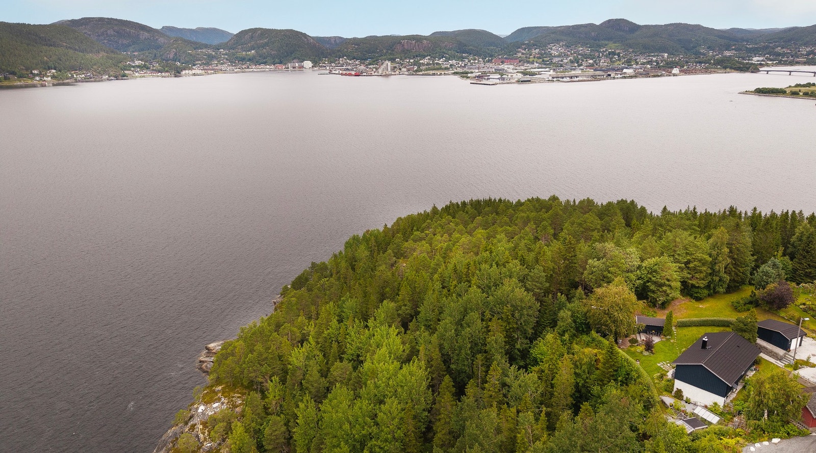 Oversiktsbilde av nærmiljøet Galleribilde
