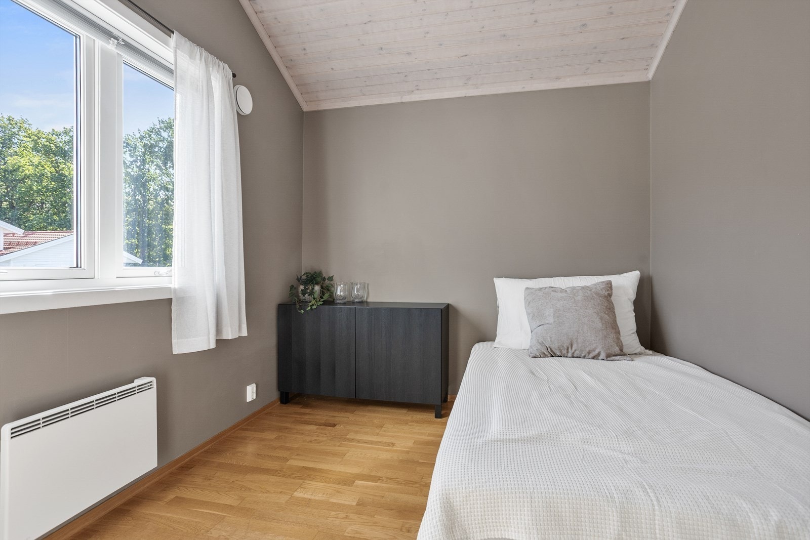 Det tredje soverommet egner seg godt som barnerom, gjesterom eller kontor. Galleribilde
