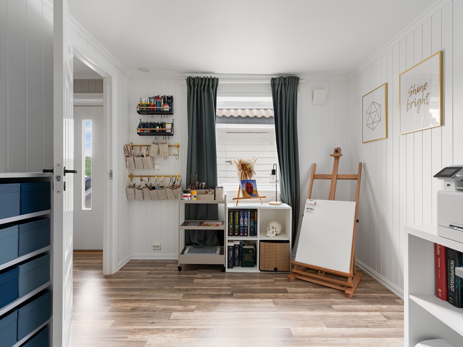Praktisk rom med gode innredningsmuligheter. (ikke bruksendret fra bod til soverom) Galleribilde