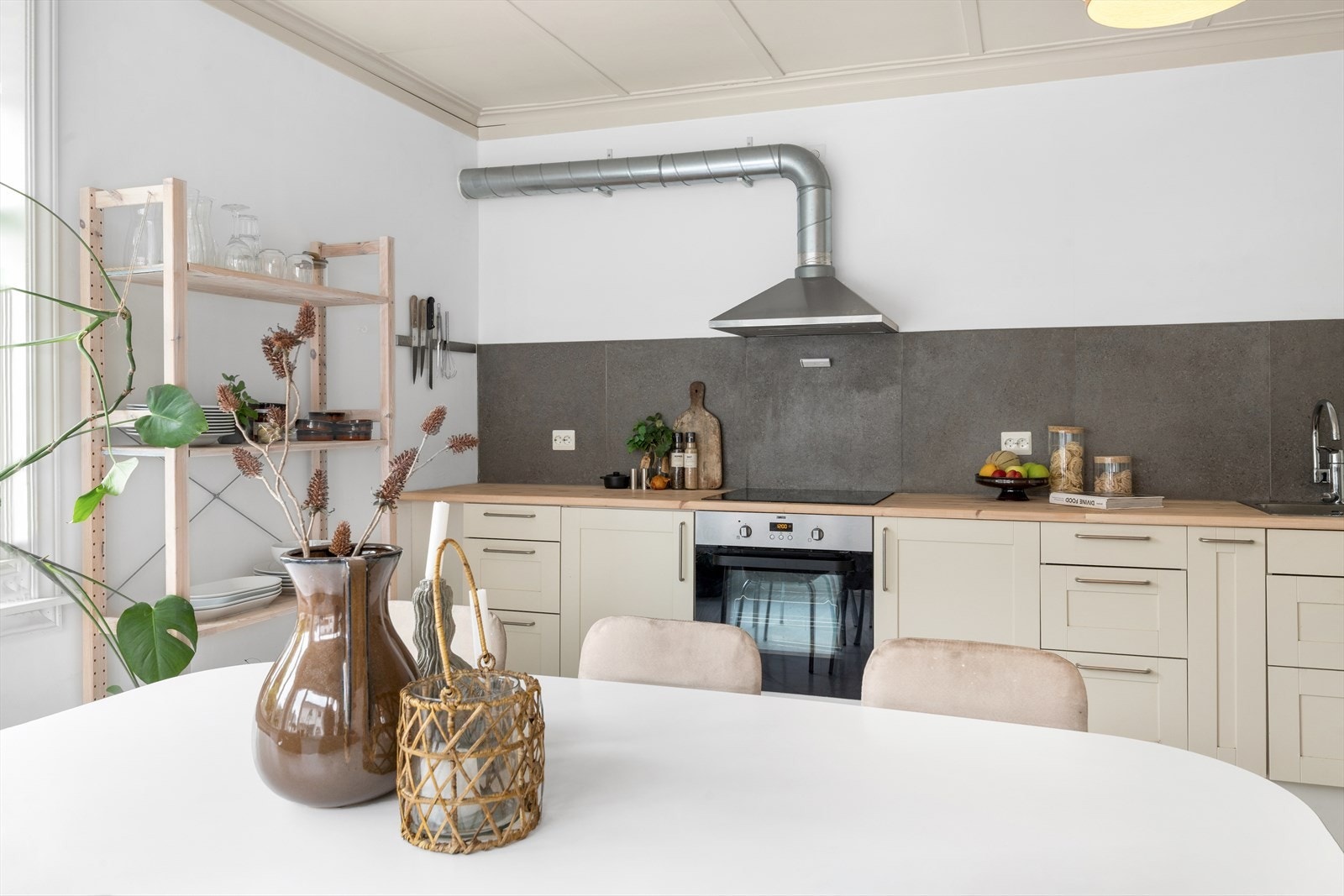 Kjøkken - stilrent og moderne Galleribilde