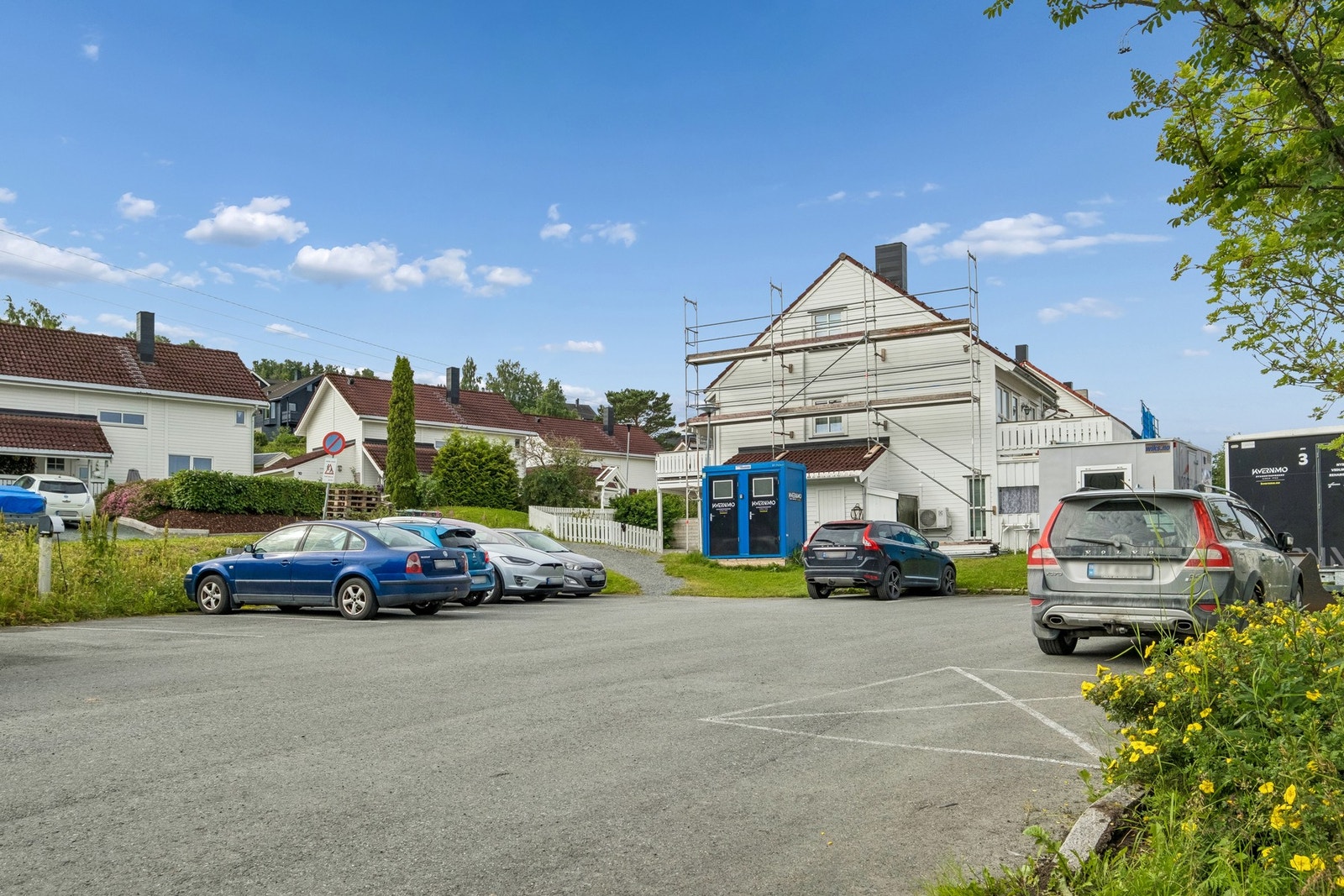 Biloppstillingsplass. Galleribilde