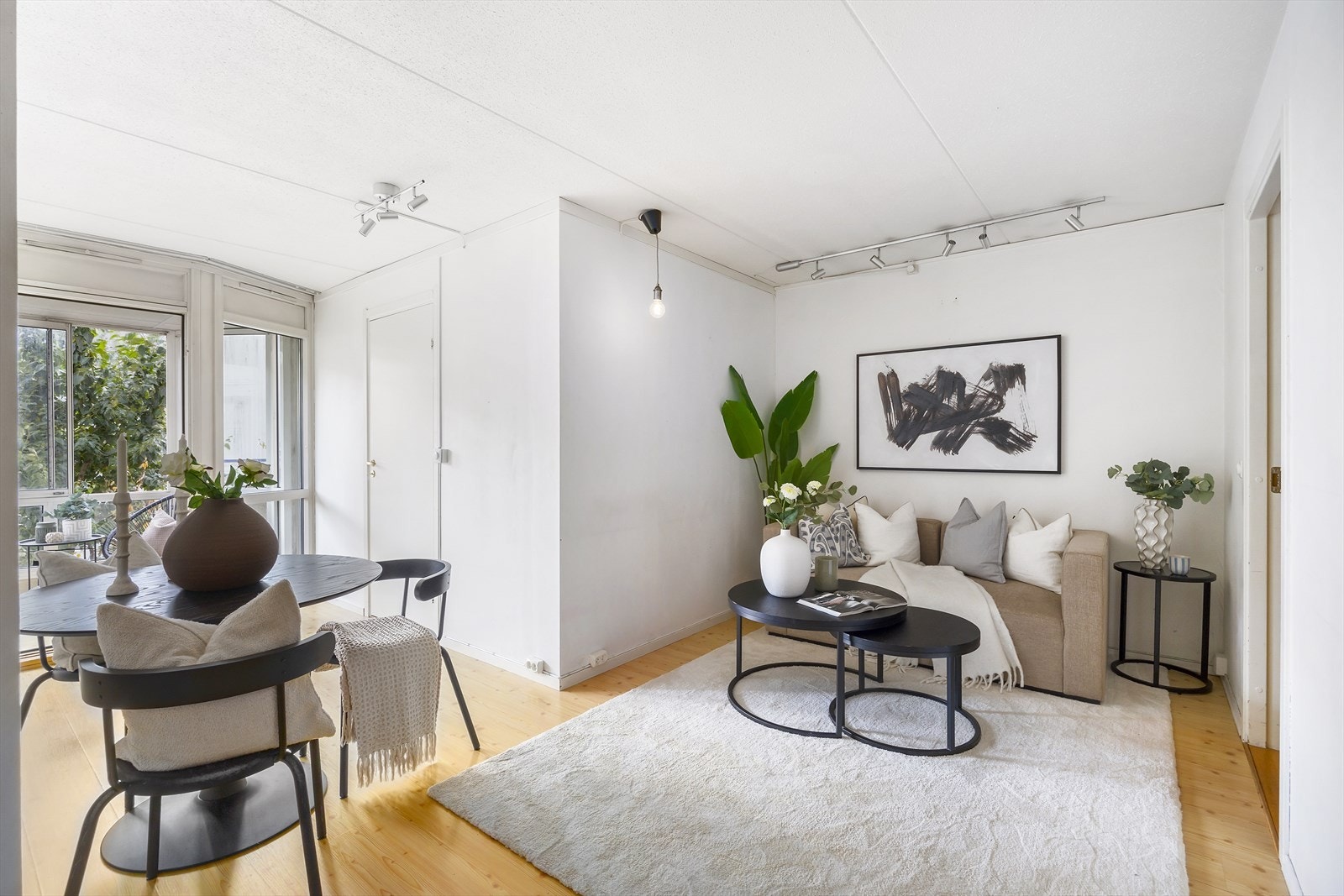 Velkommen til Smalgangen 11 - Presentert av Nordvik Frogner Galleribilde