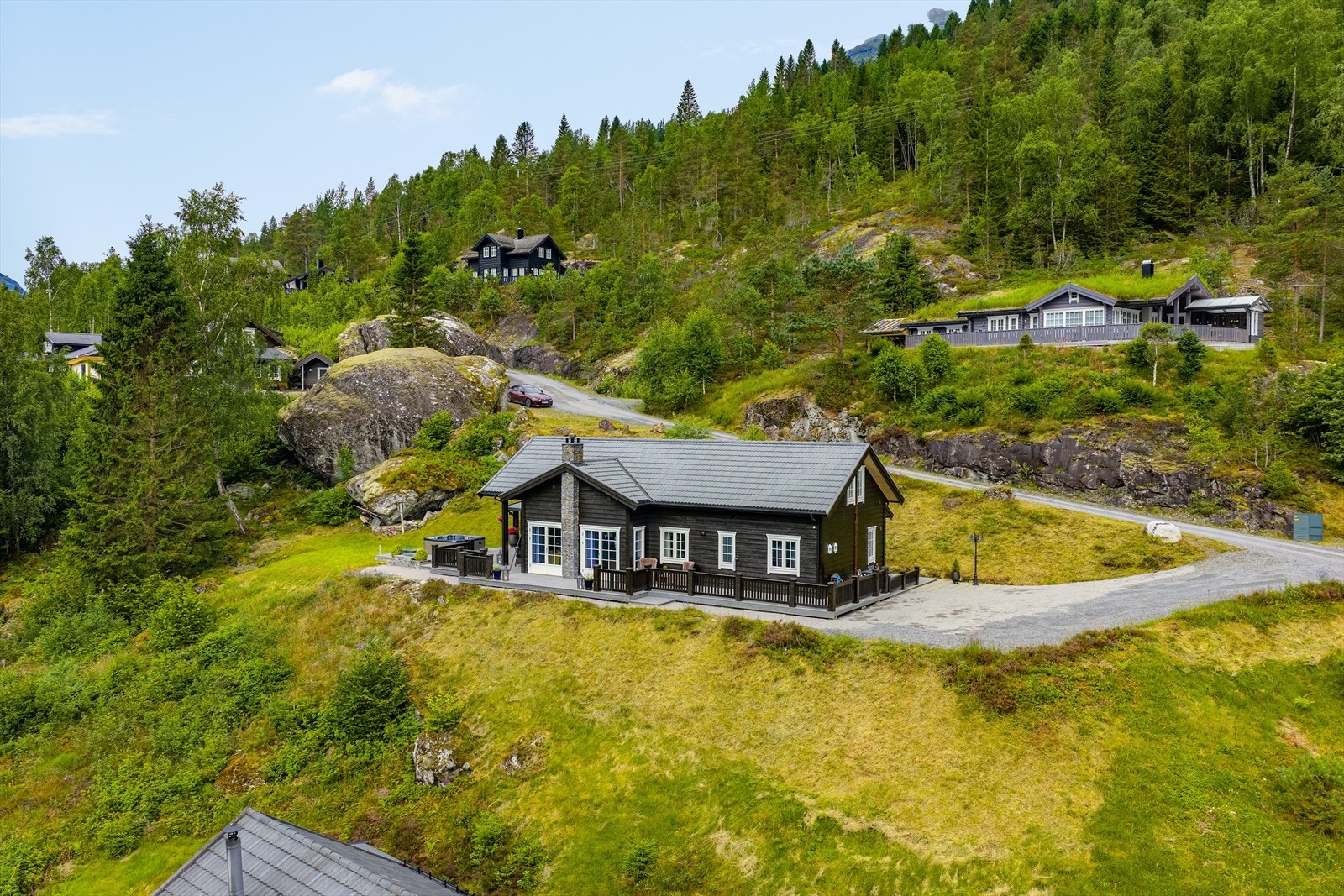 Velholdt og flott hytte fra 2010 Galleribilde