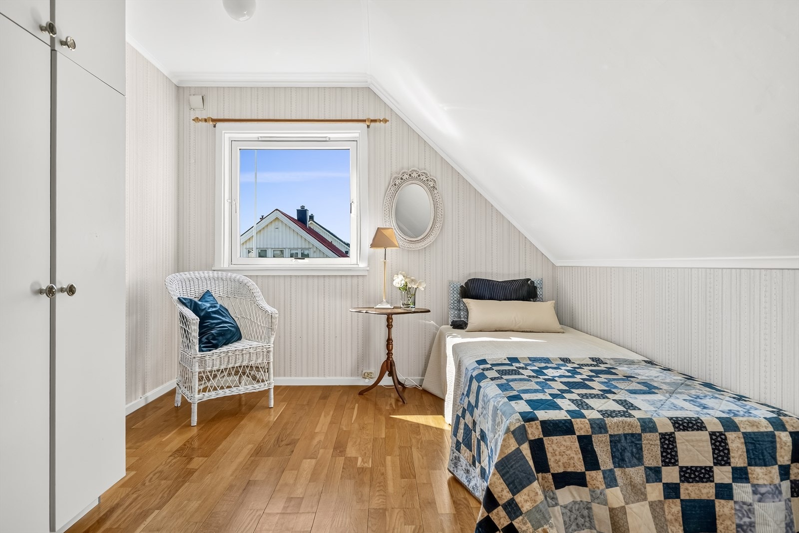 De to øvrige soverommene egner seg godt som gjesterom, barnerom eller kontor. Galleribilde