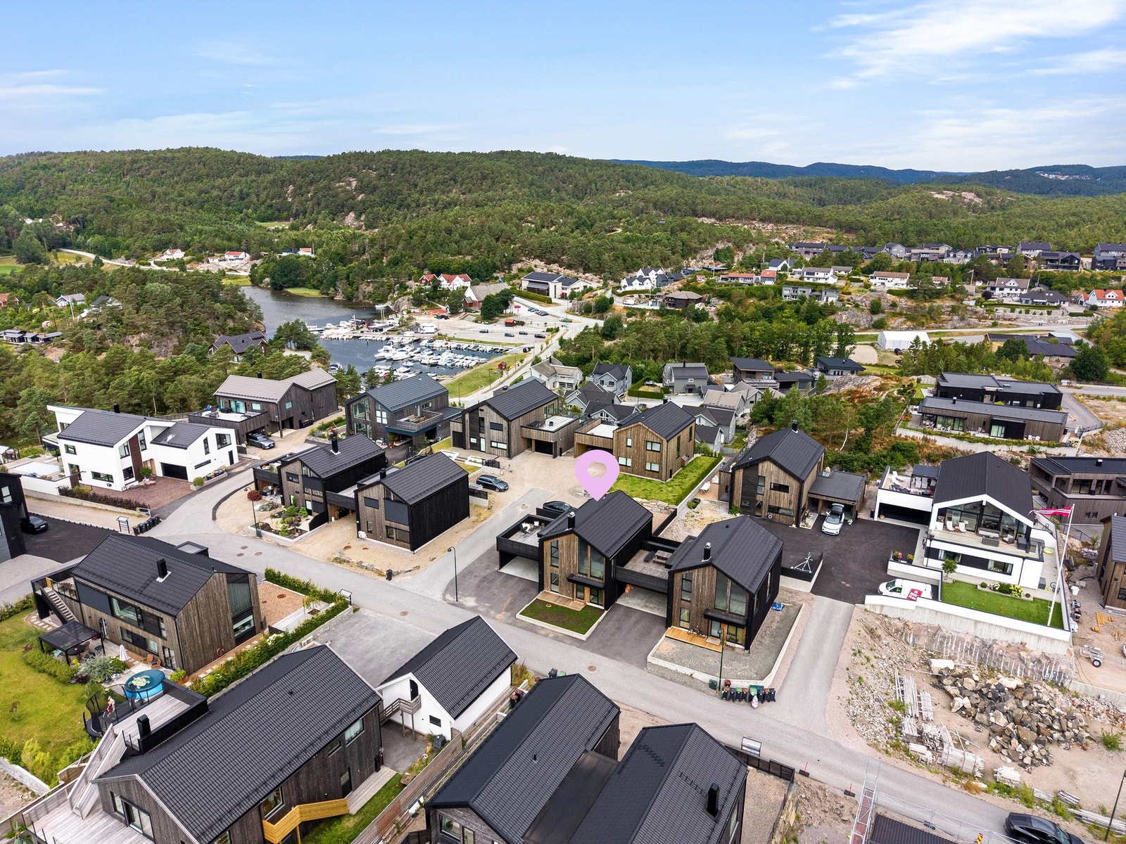 Attraktivt og sjønært område Galleribilde