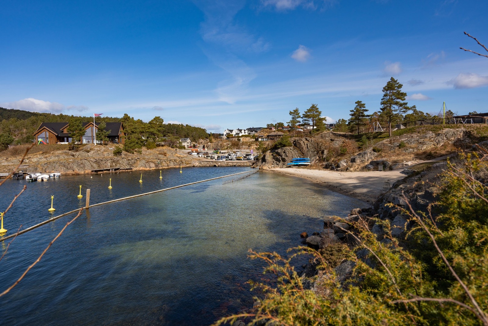 Badestrand i området Galleribilde