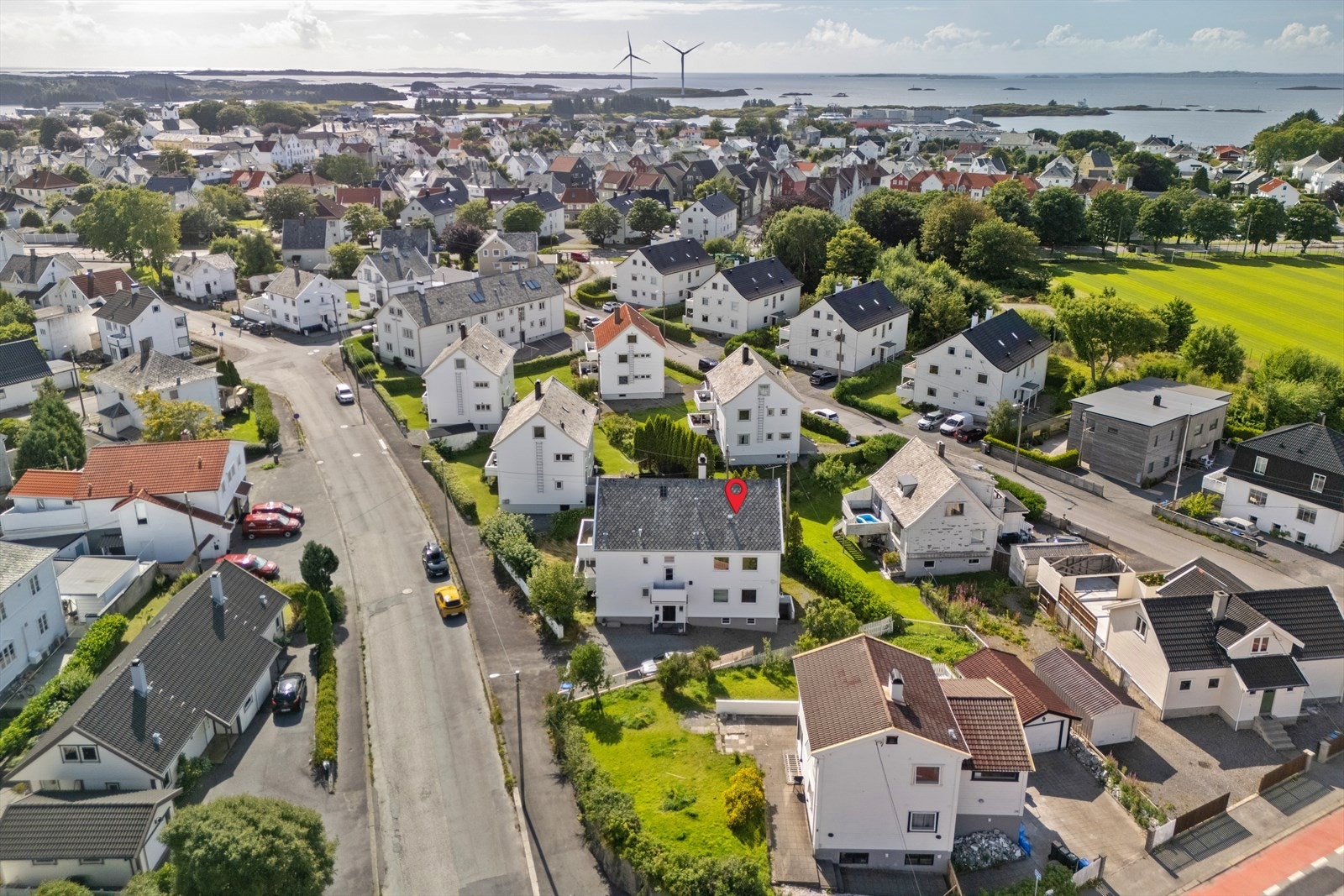 Oversikt over eiendommen og nabolaget. Galleribilde