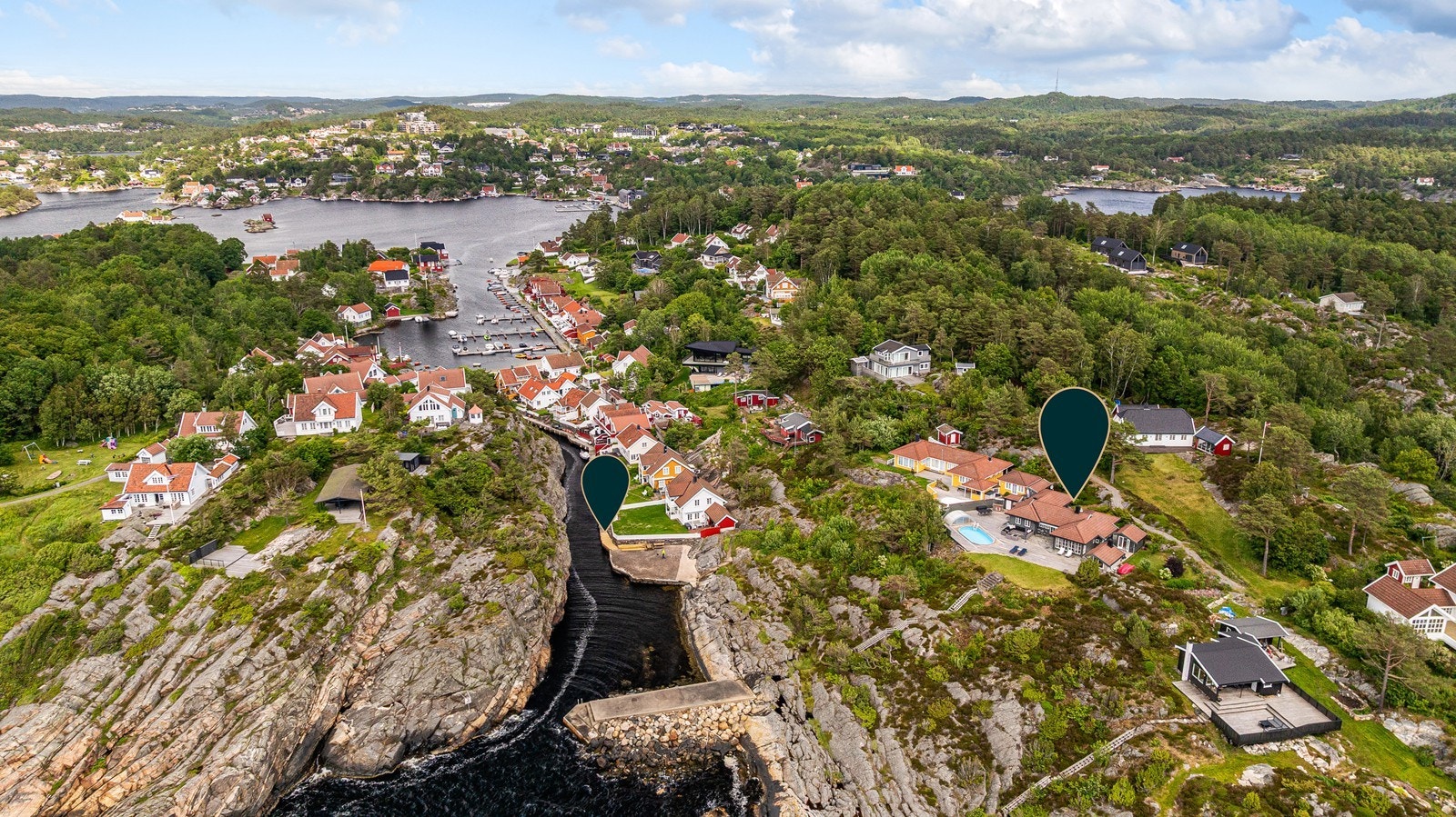 Pil peker på båtplass som leies og kan overtas Galleribilde