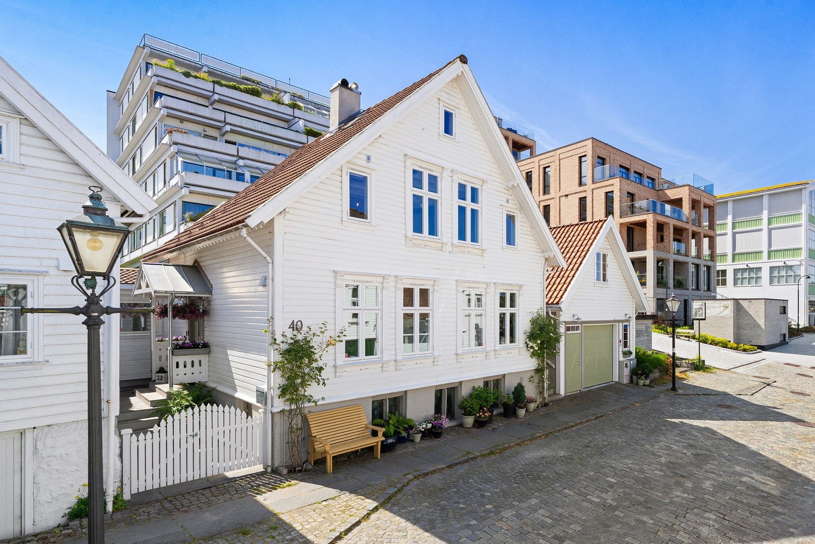 Like i nærheten finner du flere av Stavangers mest populære grøntområder, som Breiavatnet, Byparken, Ledaalsparken og Bjergstedparken. Galleribilde