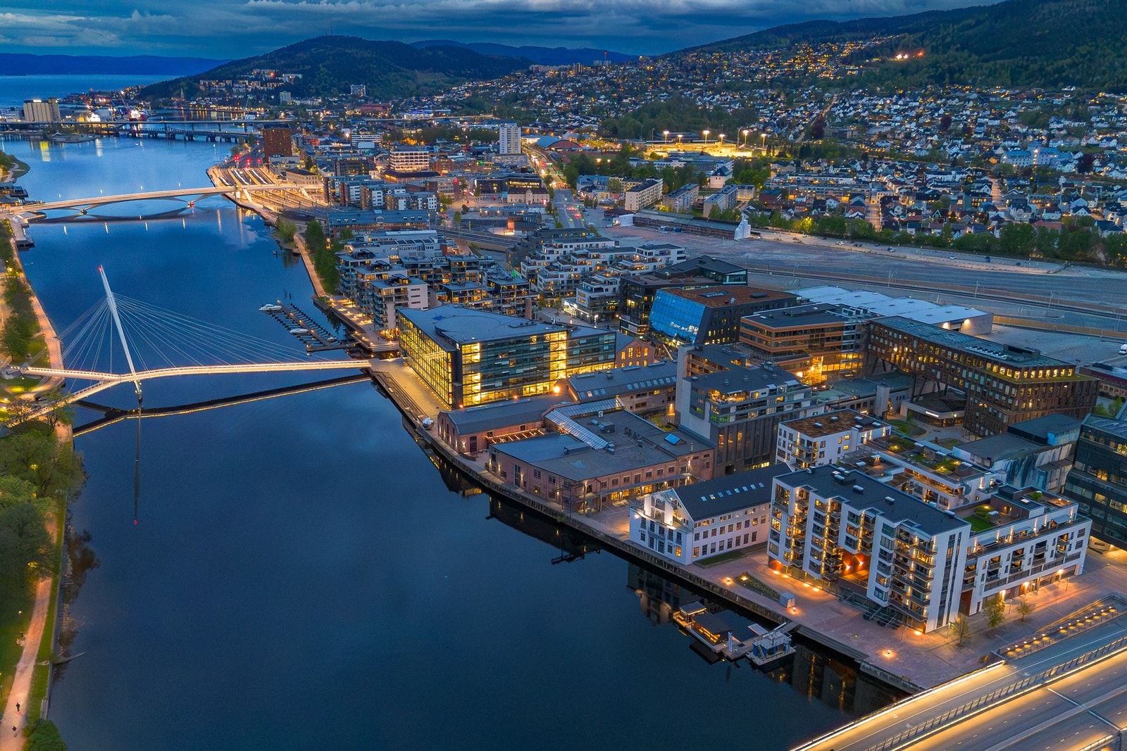 Drammen by. Galleribilde