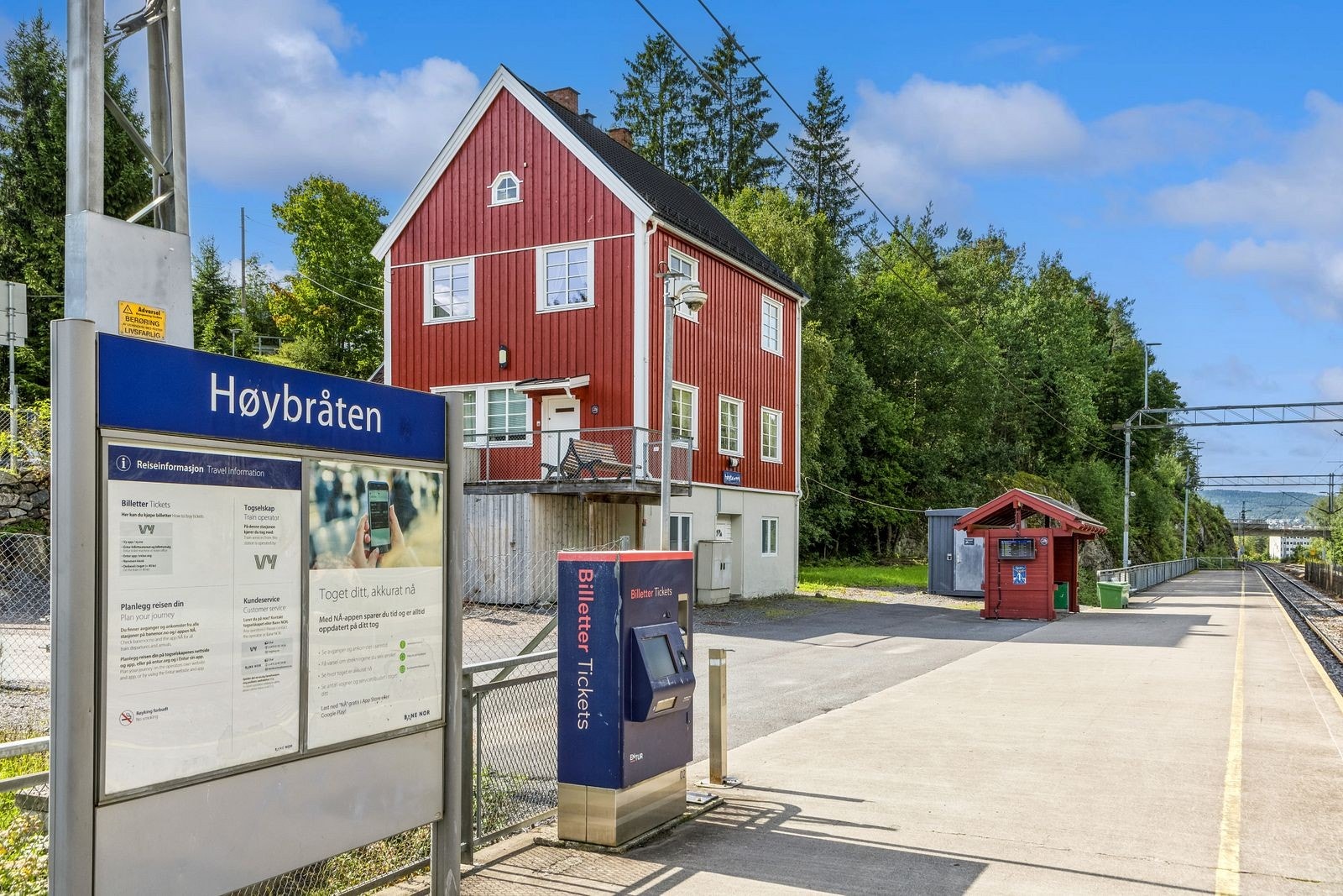 Kort vei til Høybråten togstasjon. Galleribilde